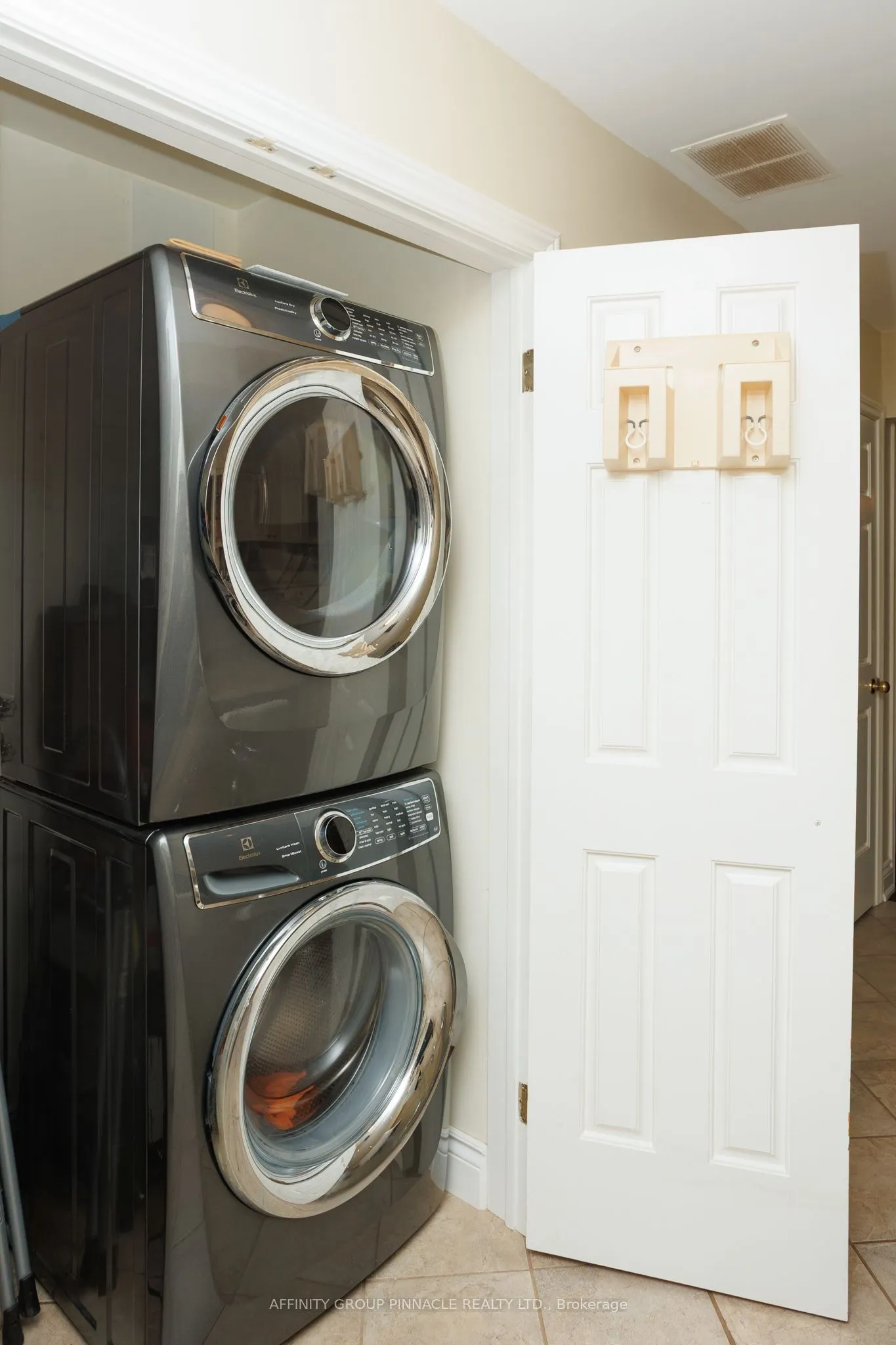 B194 Cedar Beach Road #48