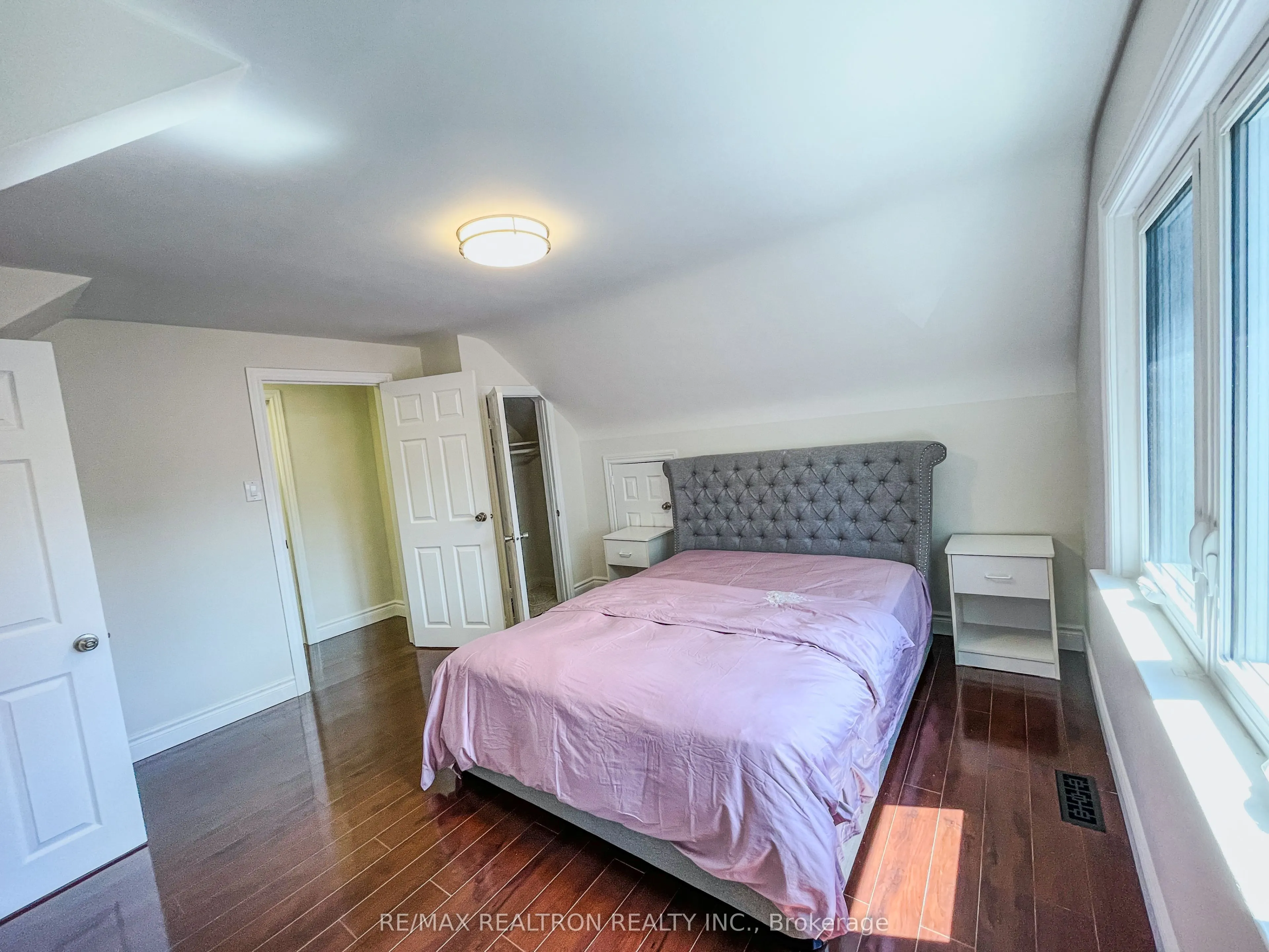 52 Glen Cameron Road