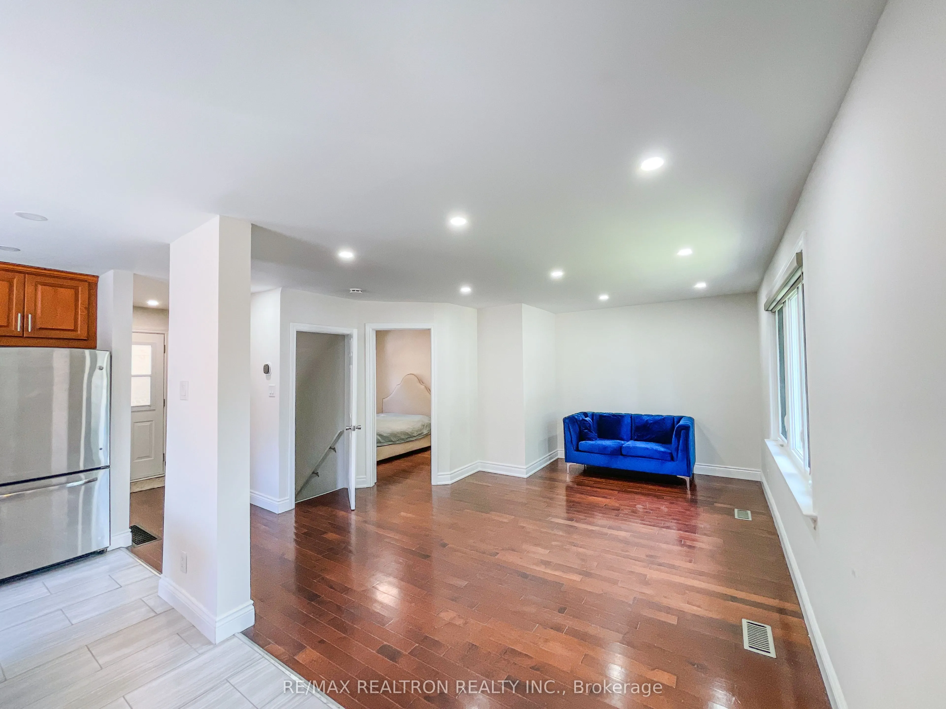 52 Glen Cameron Road