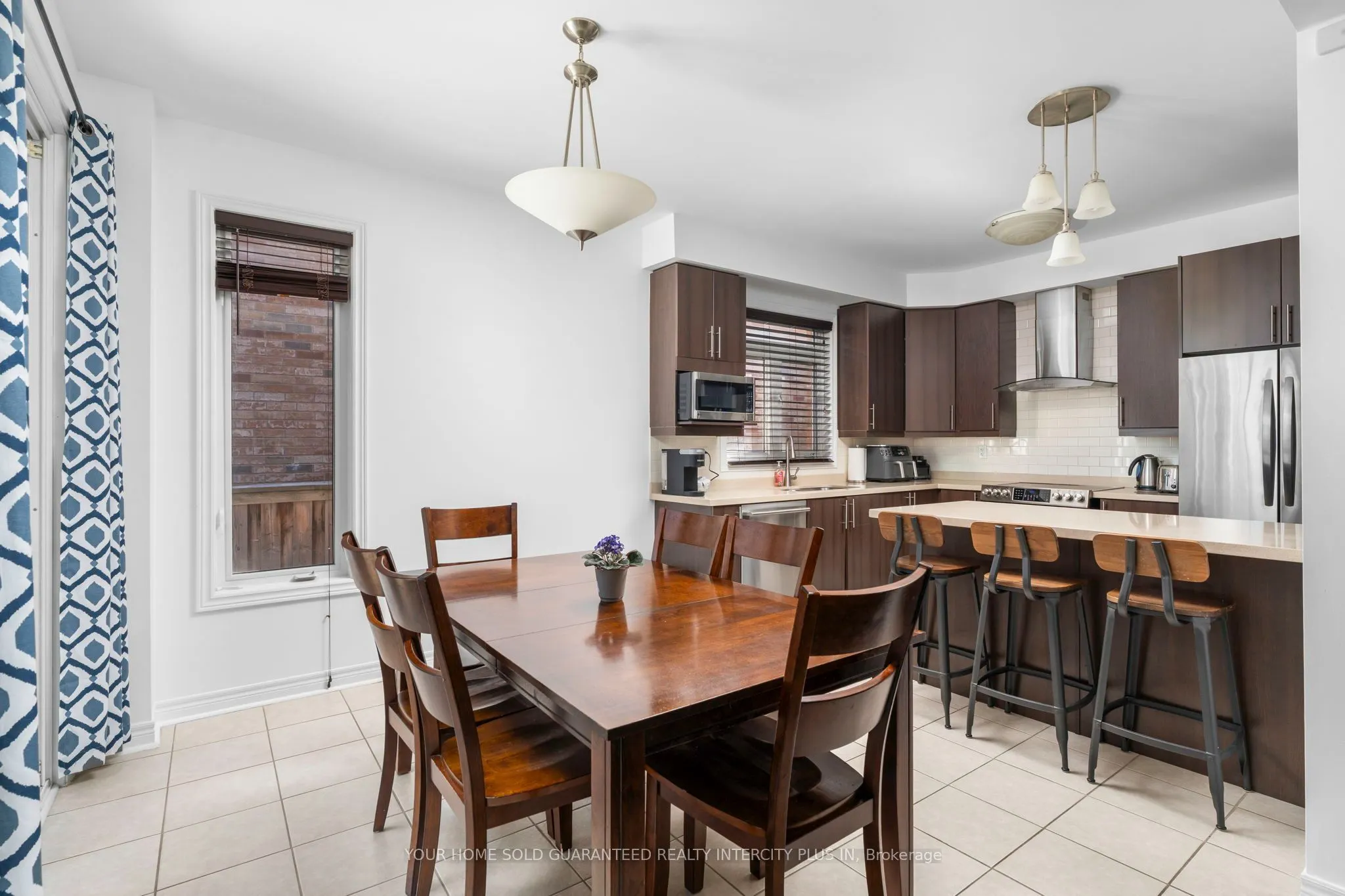 239 Summerlyn Trail