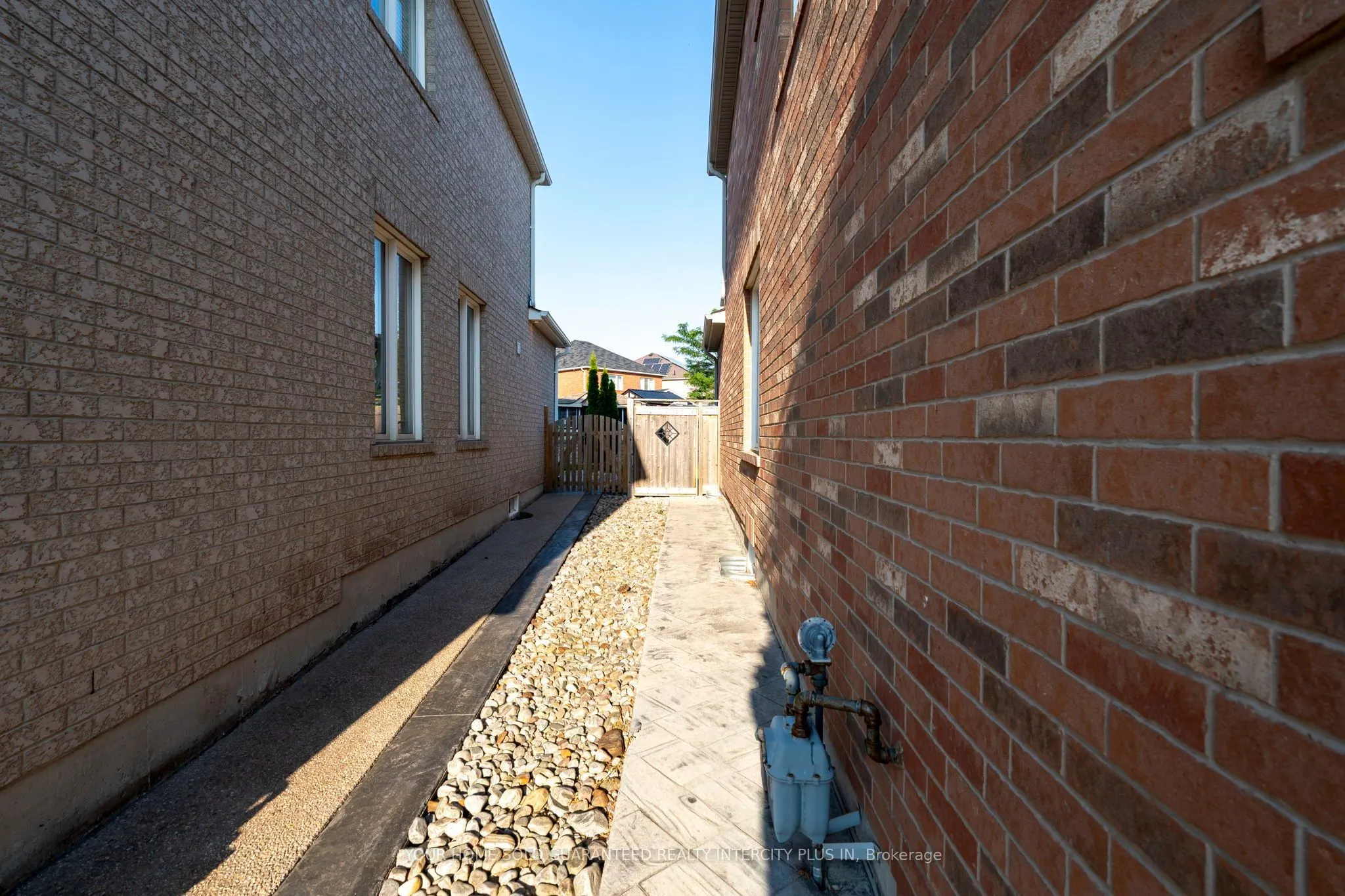 239 Summerlyn Trail
