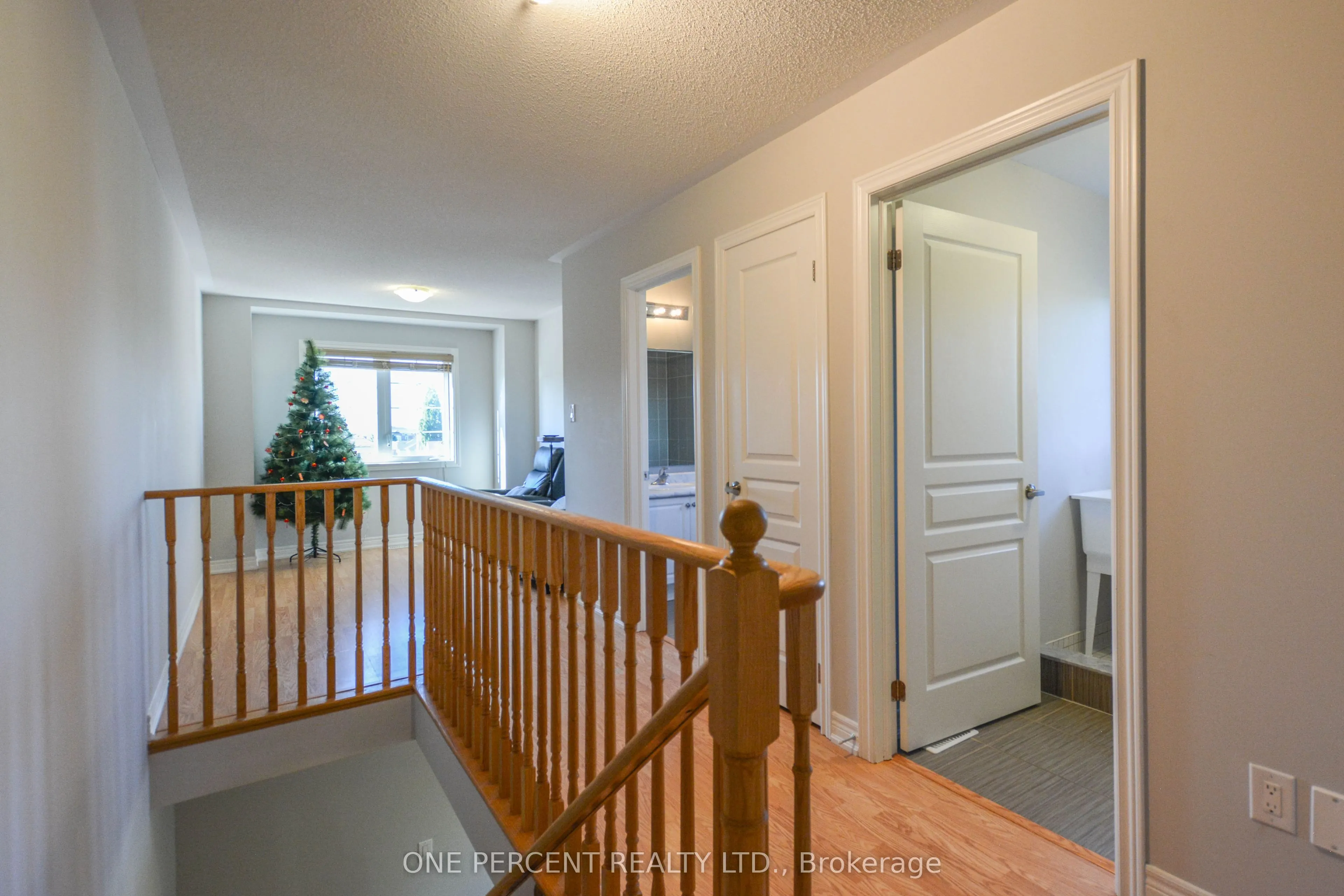 85 Benjamin Hood Crescent