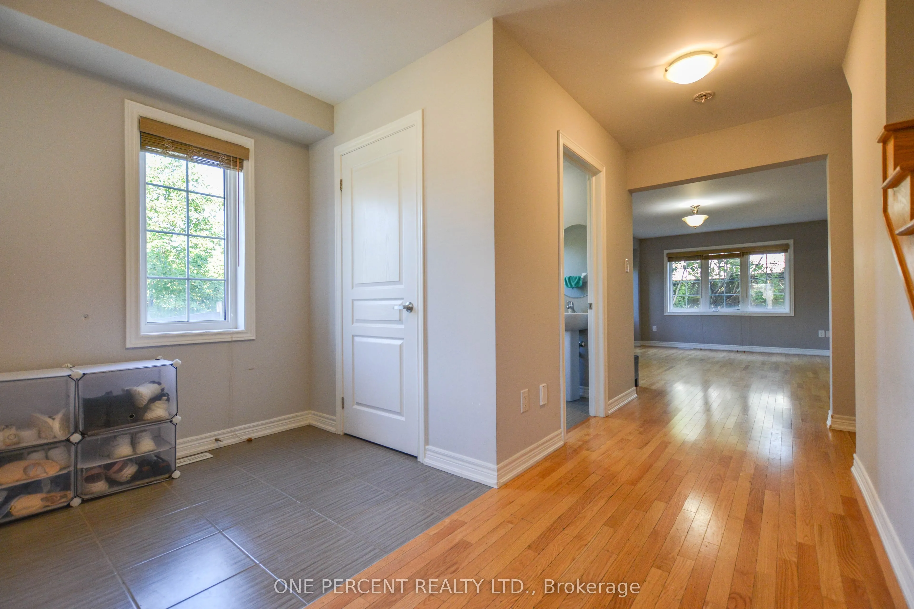 85 Benjamin Hood Crescent