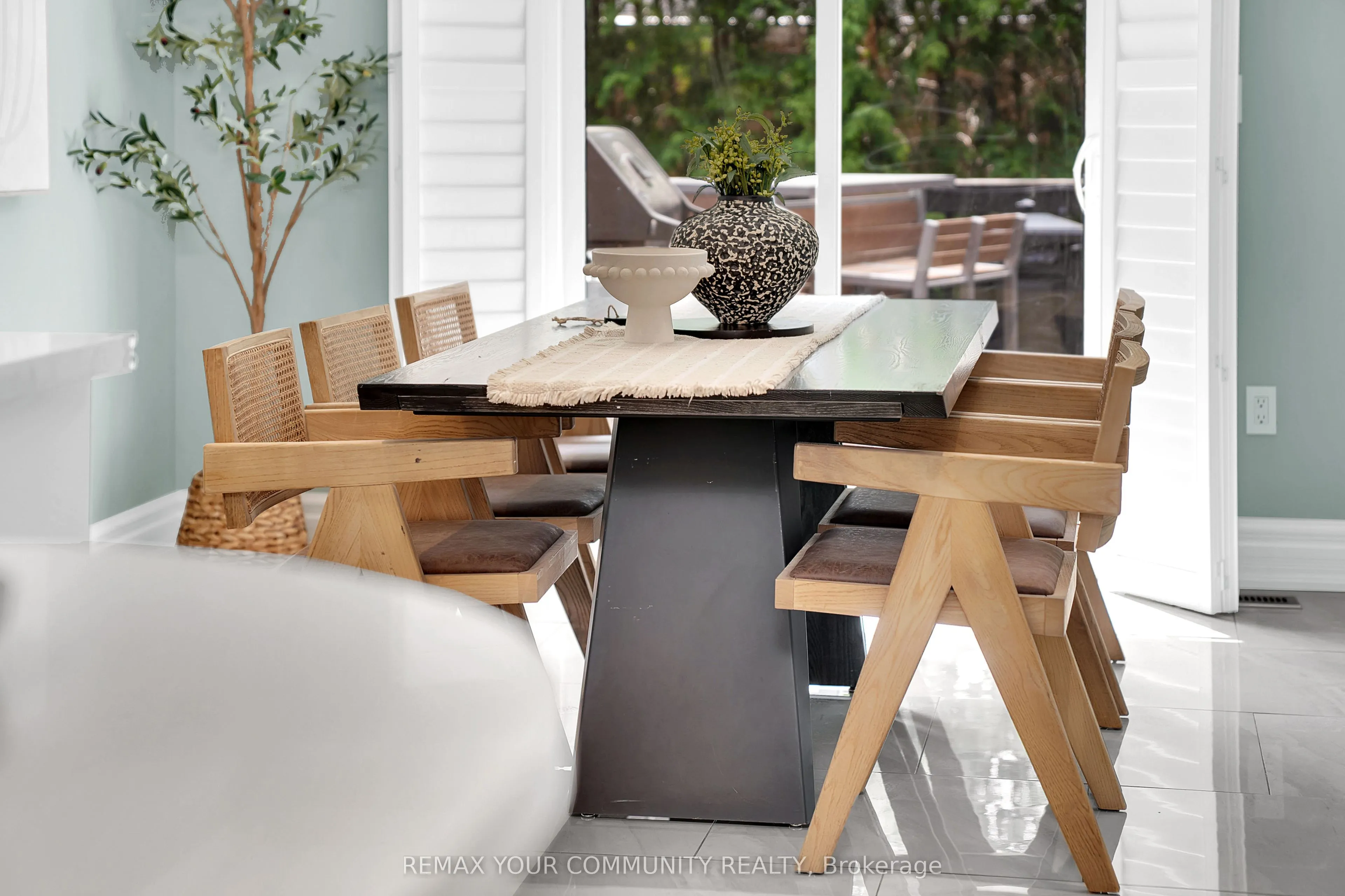 68 Autumn Way