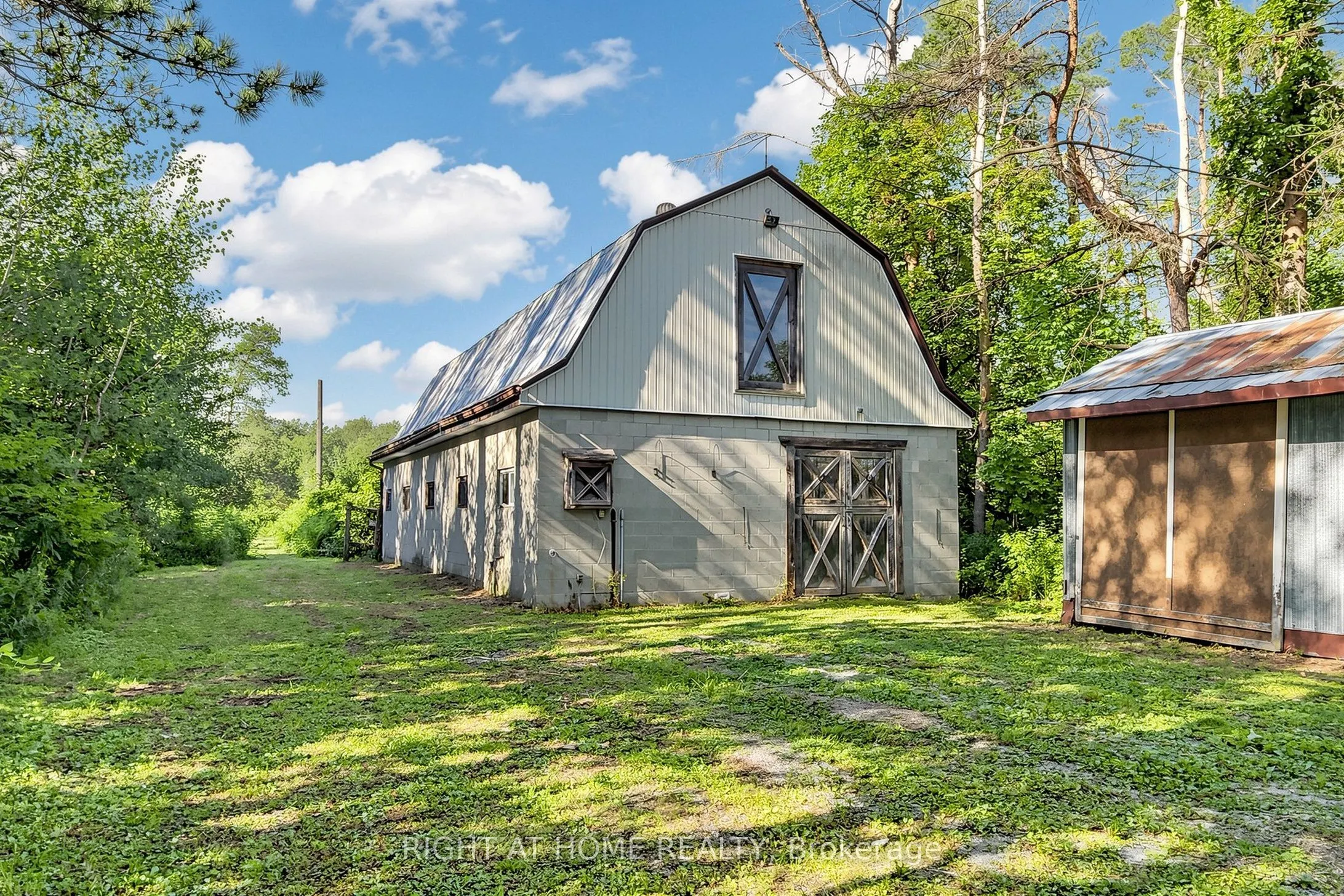3016 Cole Road