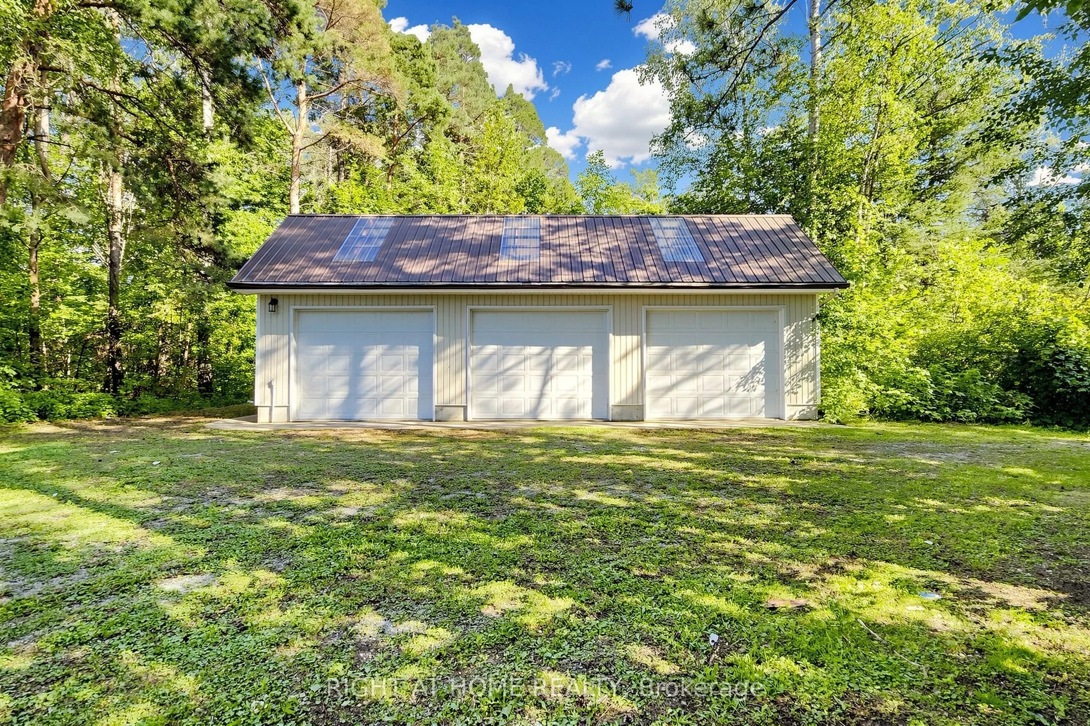 3016 Cole Road