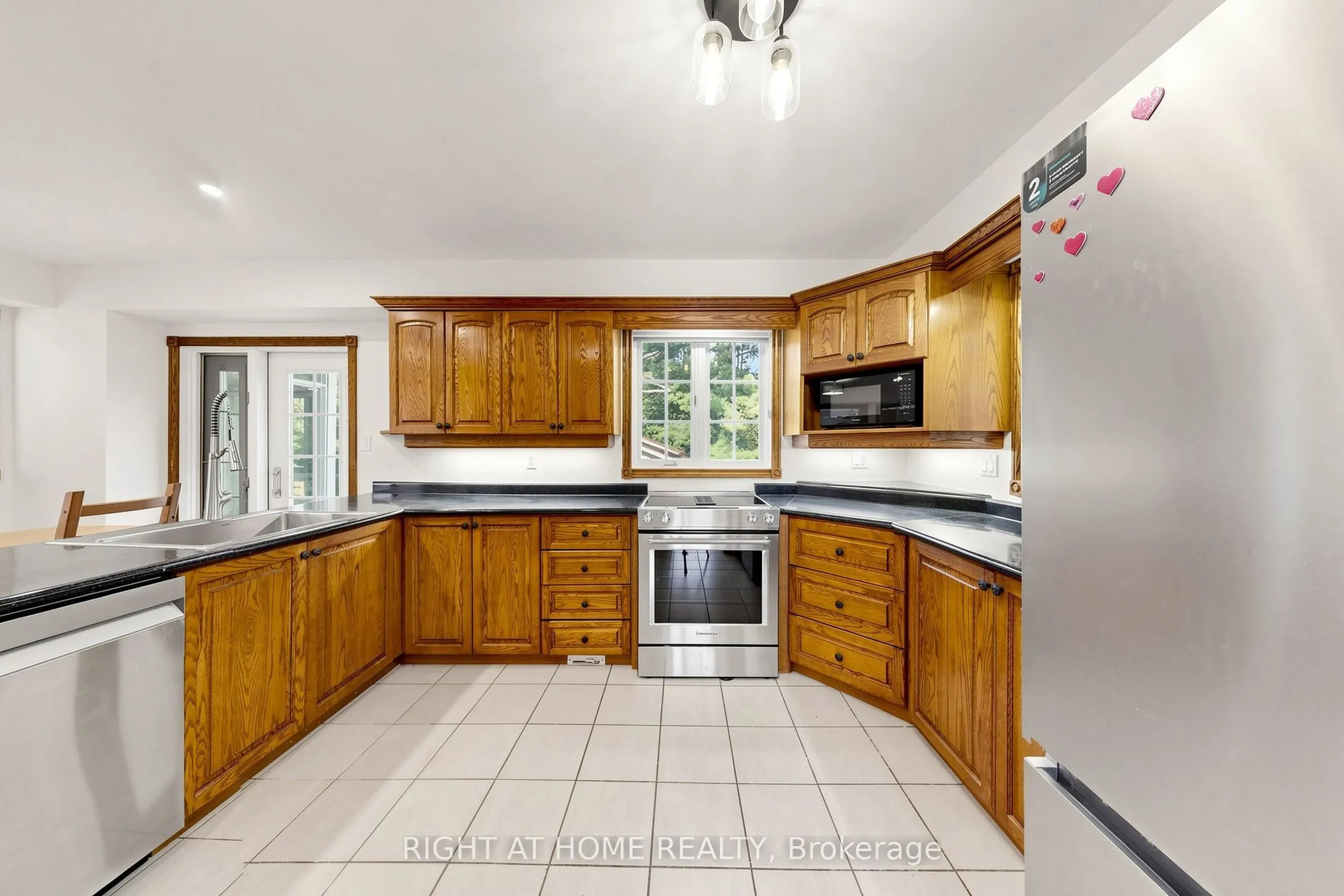 3016 Cole Road