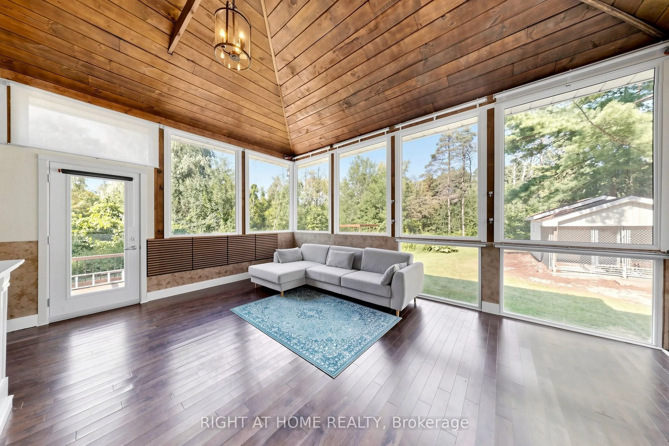 3016 Cole Road