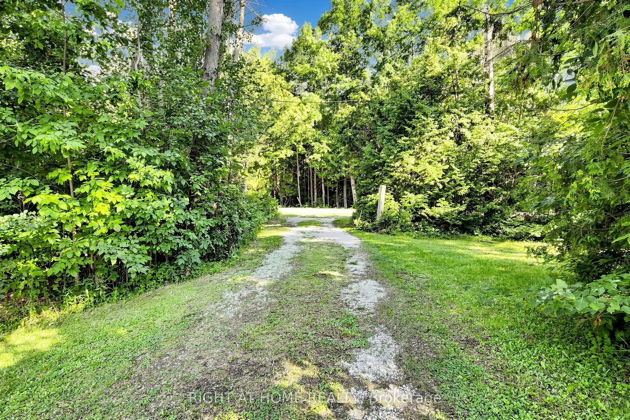 3016 Cole Road