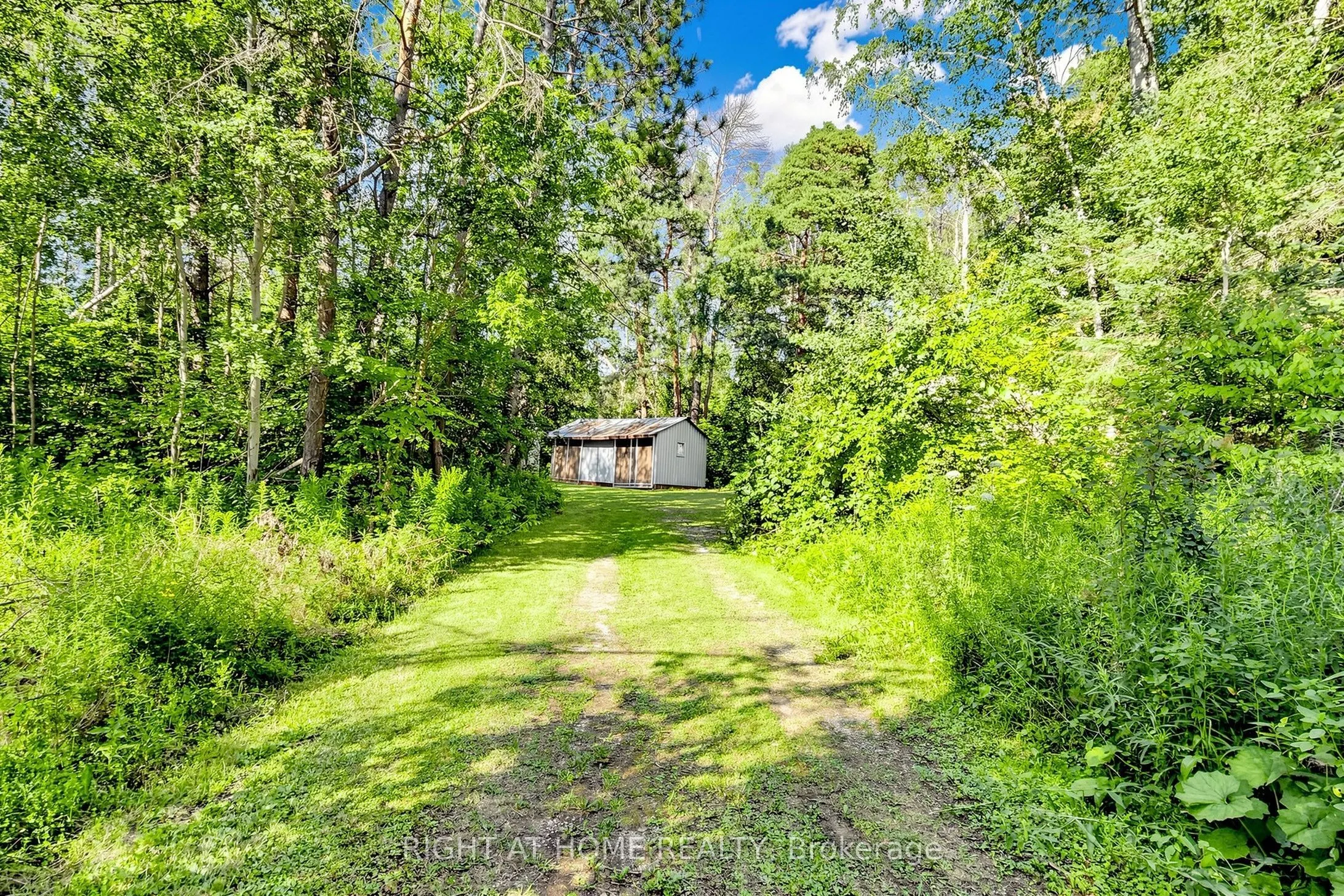 3016 Cole Road