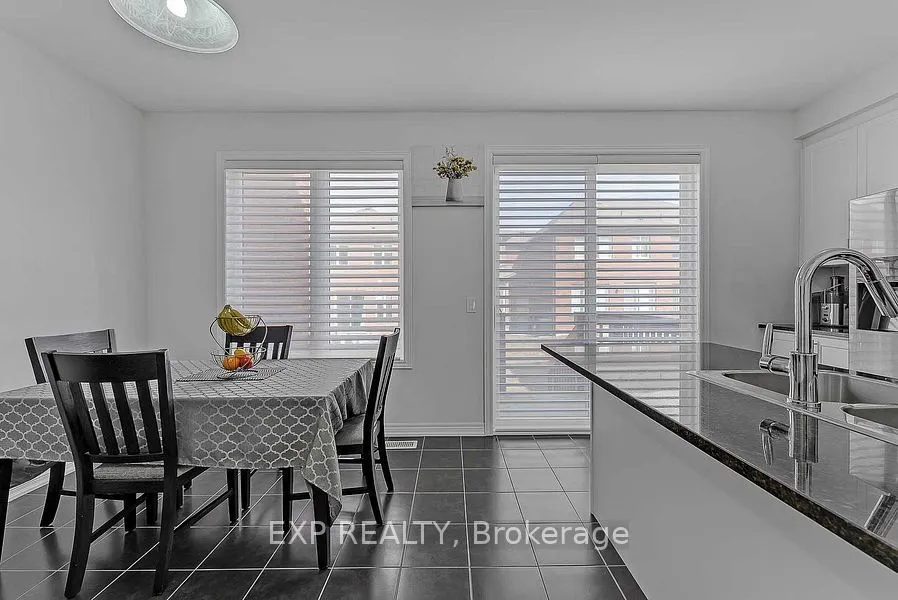 6 Frederick Pearson Street