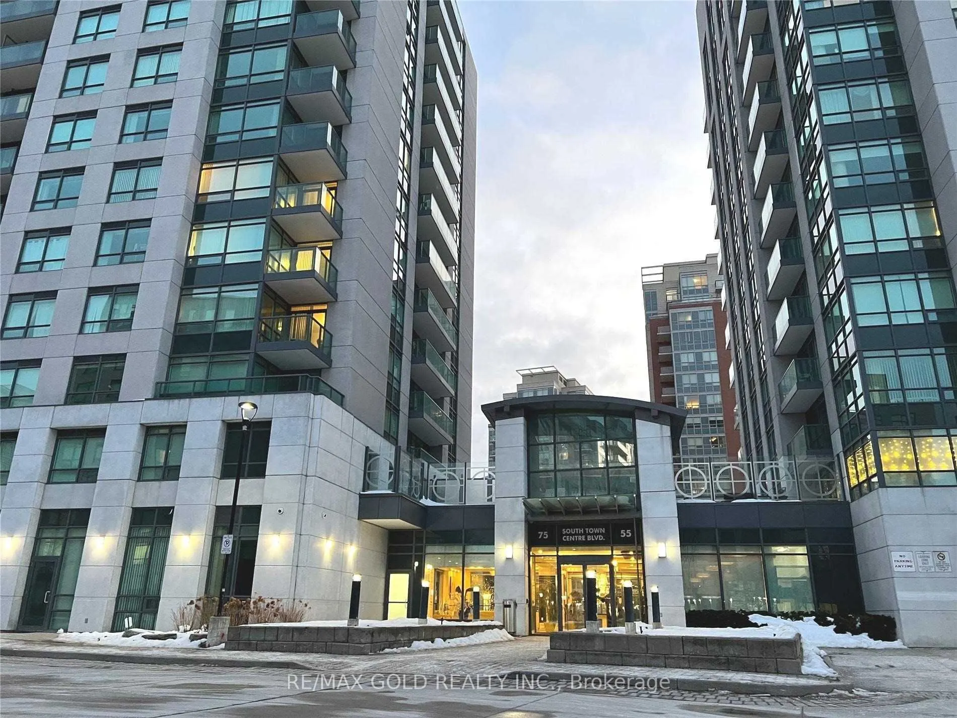 75 South Town Centre Boulevard #508