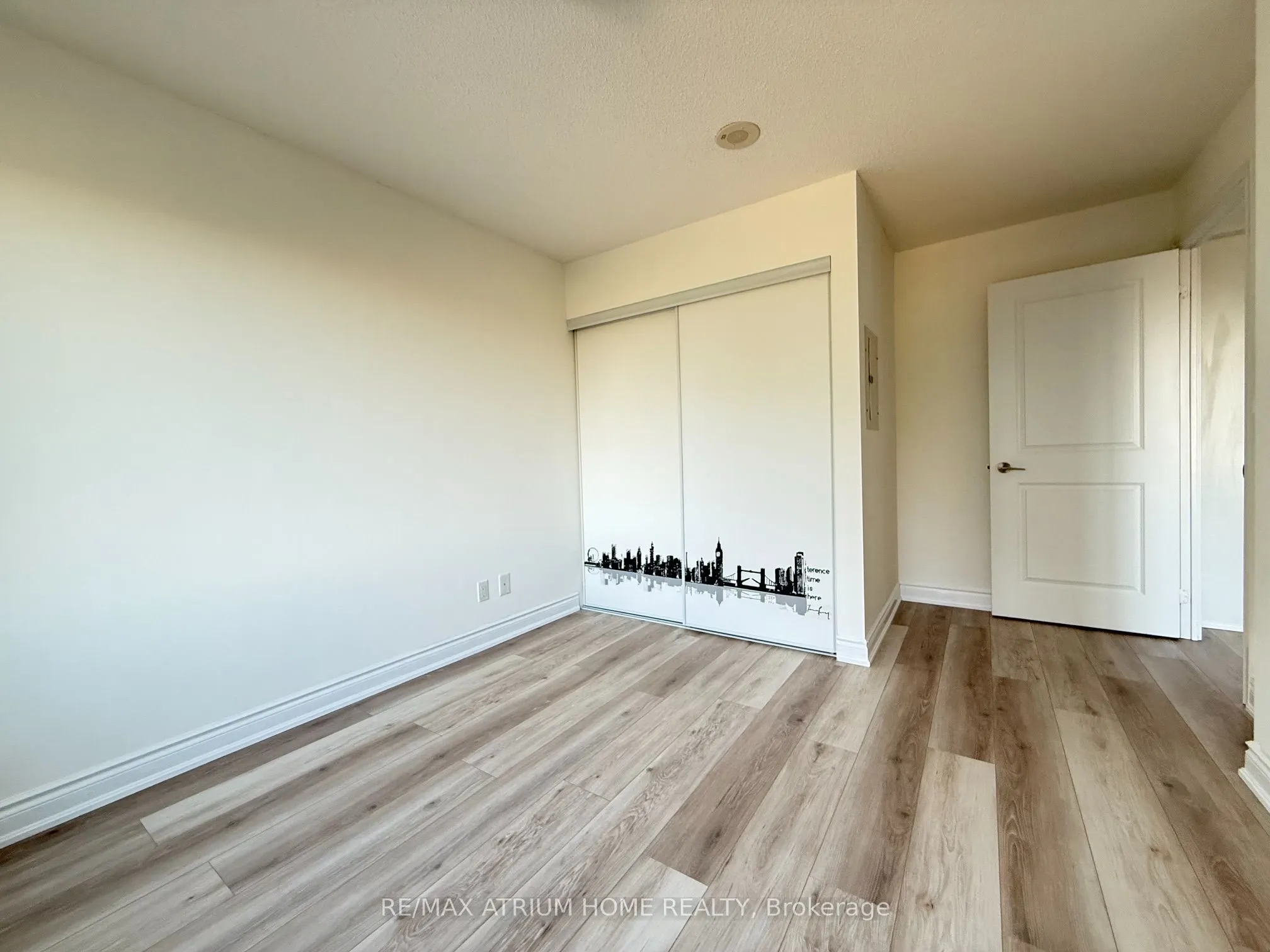 233 South Park Road #602