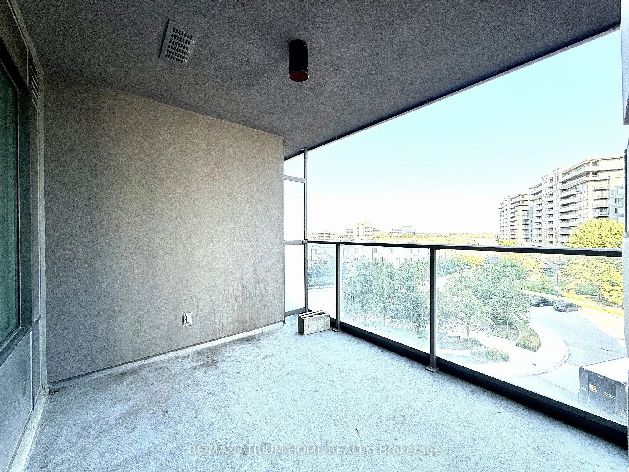 233 South Park Road #602