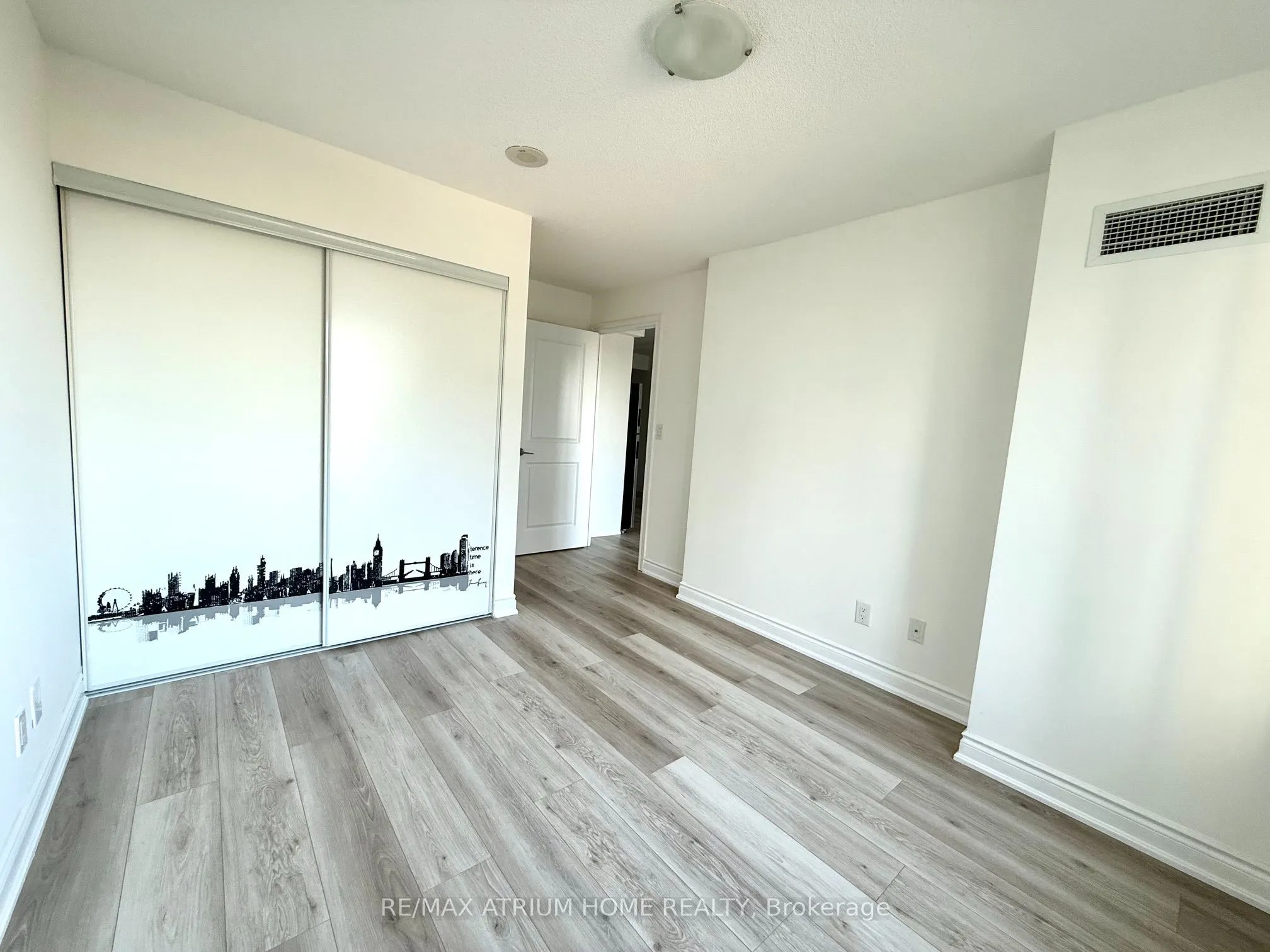 233 South Park Road #602