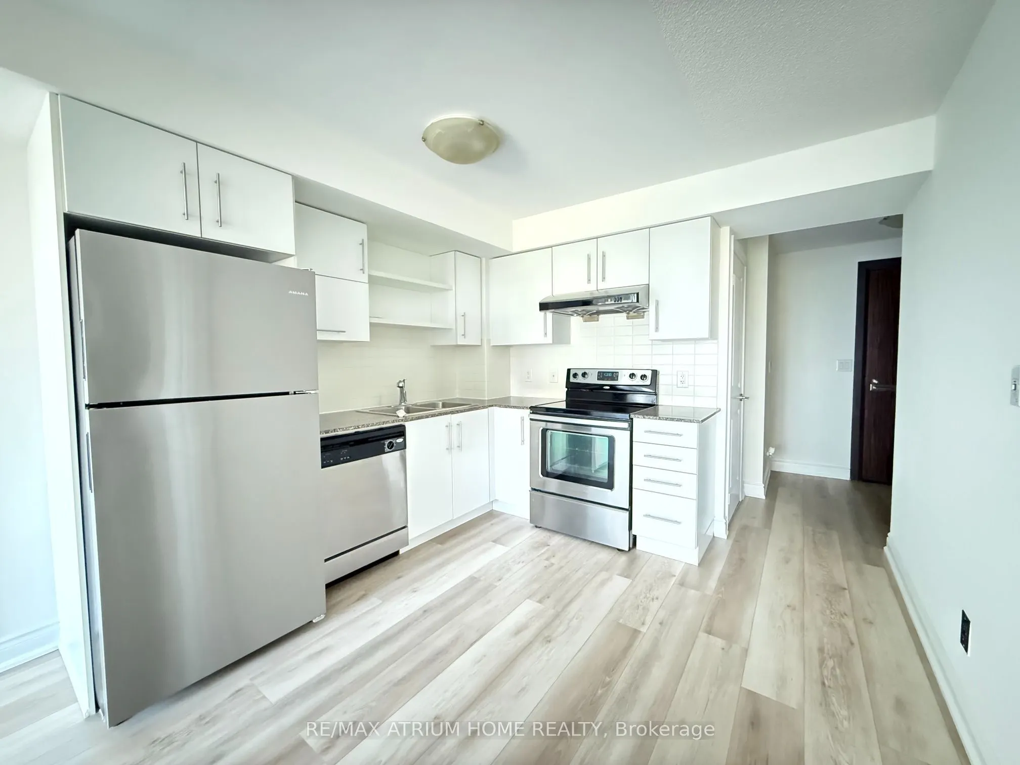 233 South Park Road #602