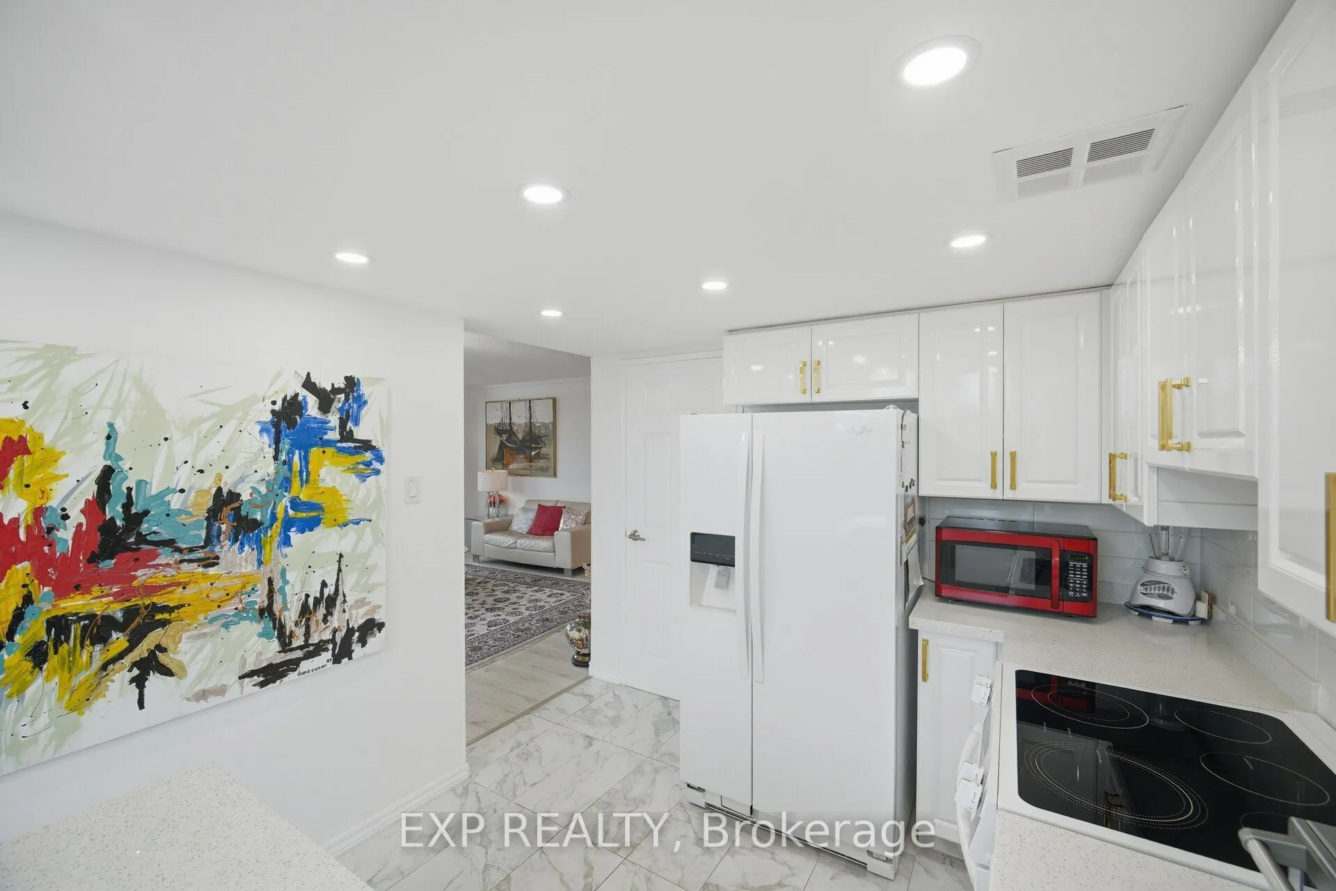 7440 Bathurst Street #410