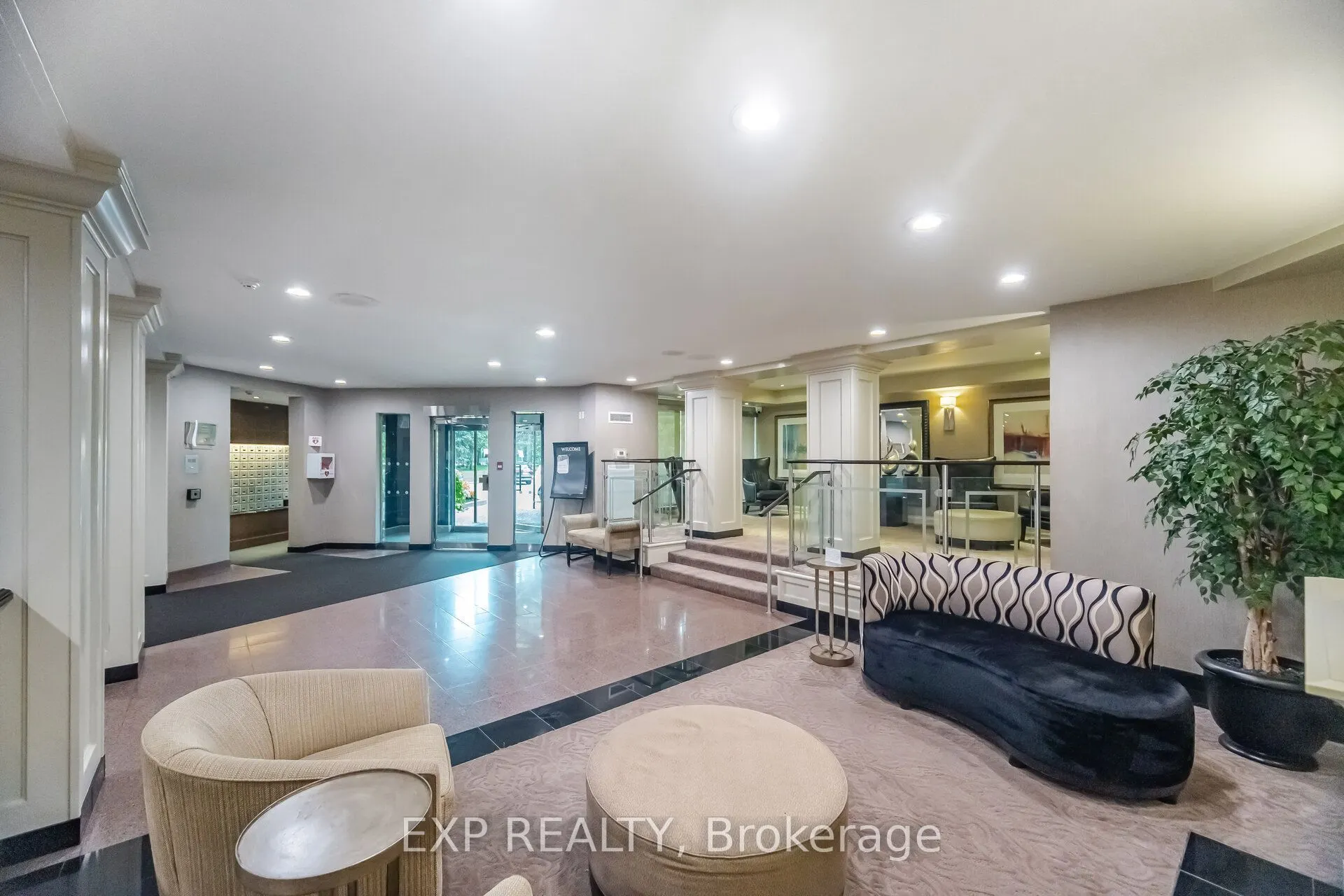 7440 Bathurst Street #410