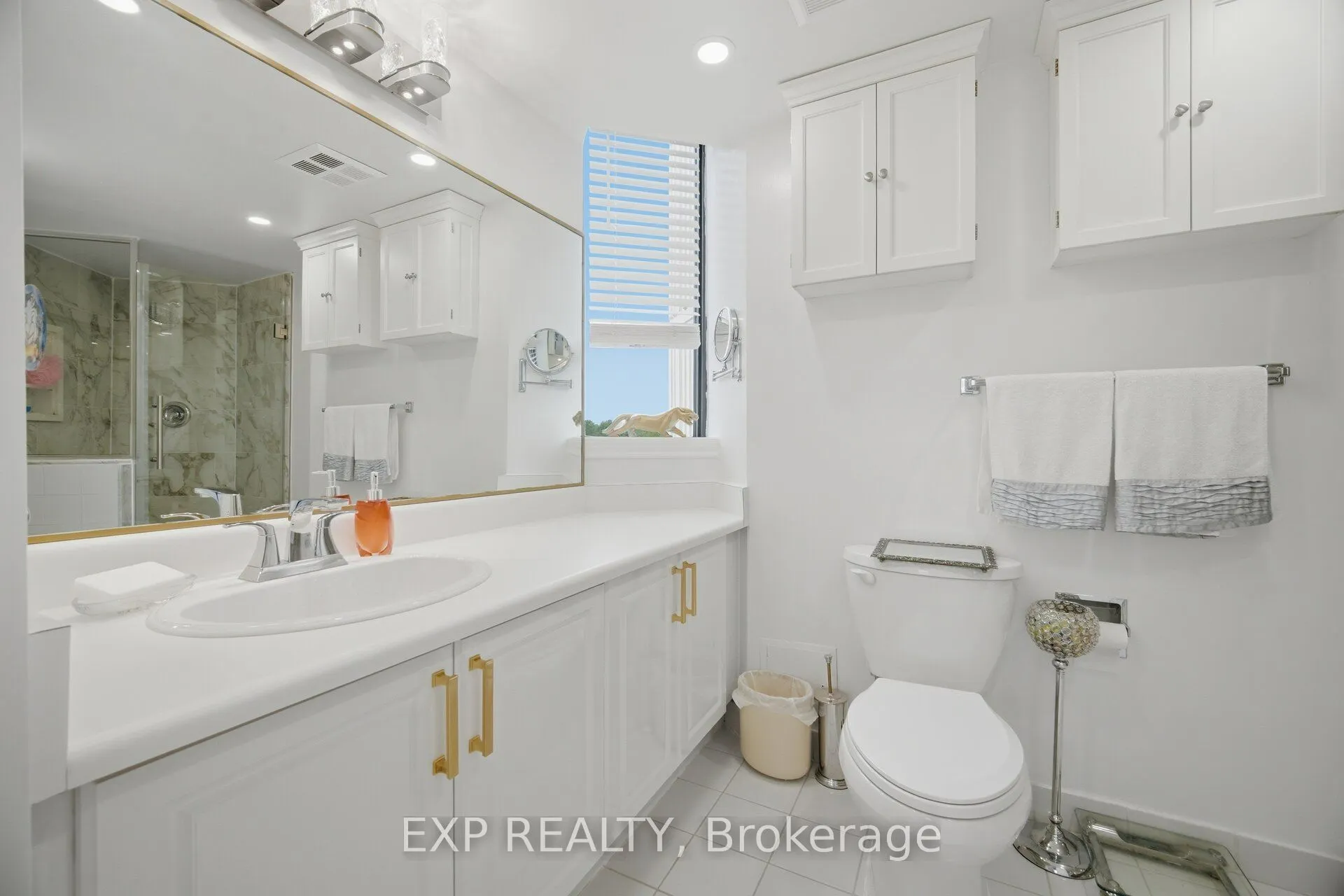 7440 Bathurst Street #410