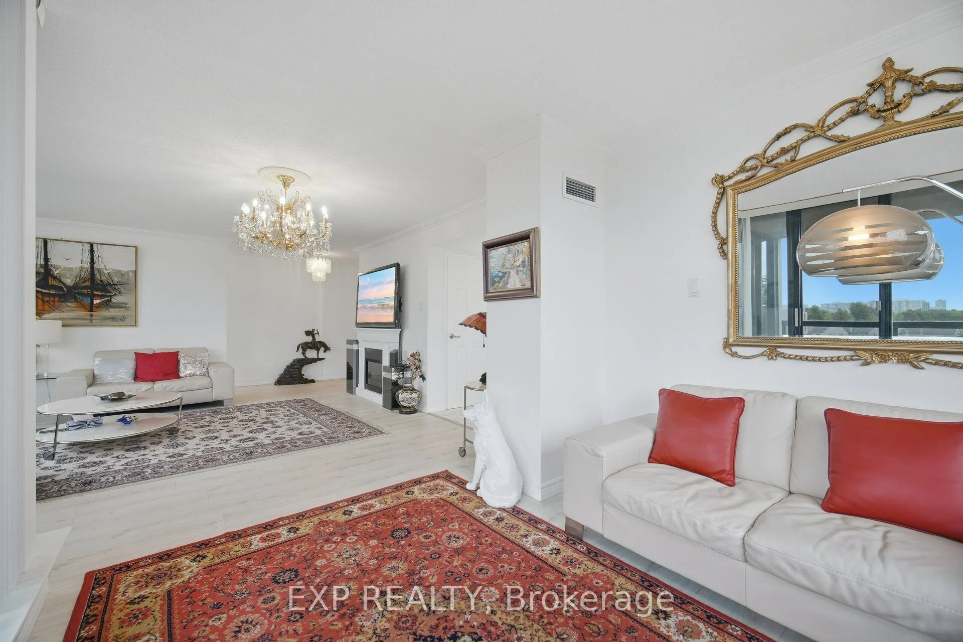 7440 Bathurst Street #410