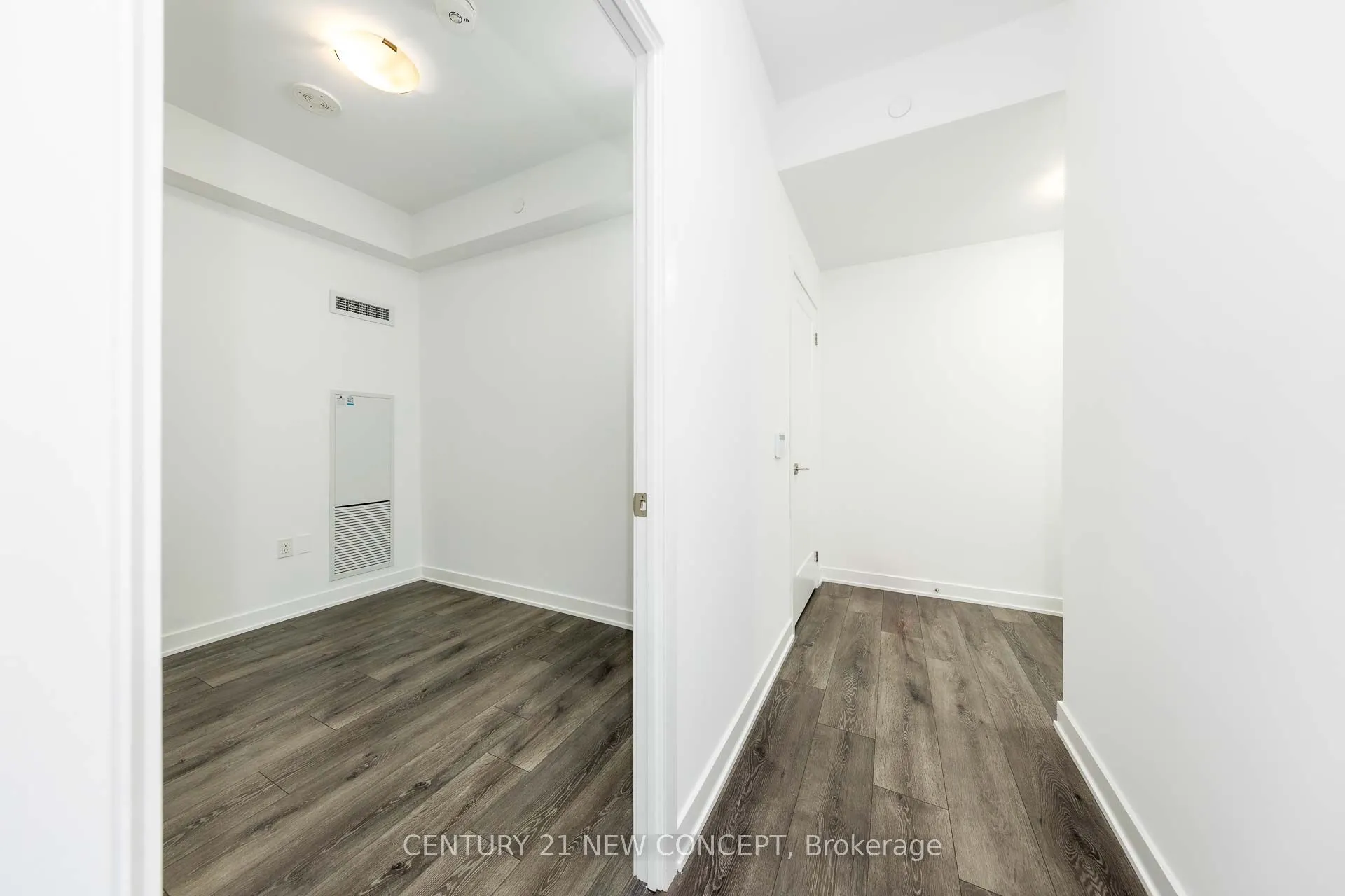 105 Oneida Crescent #1403