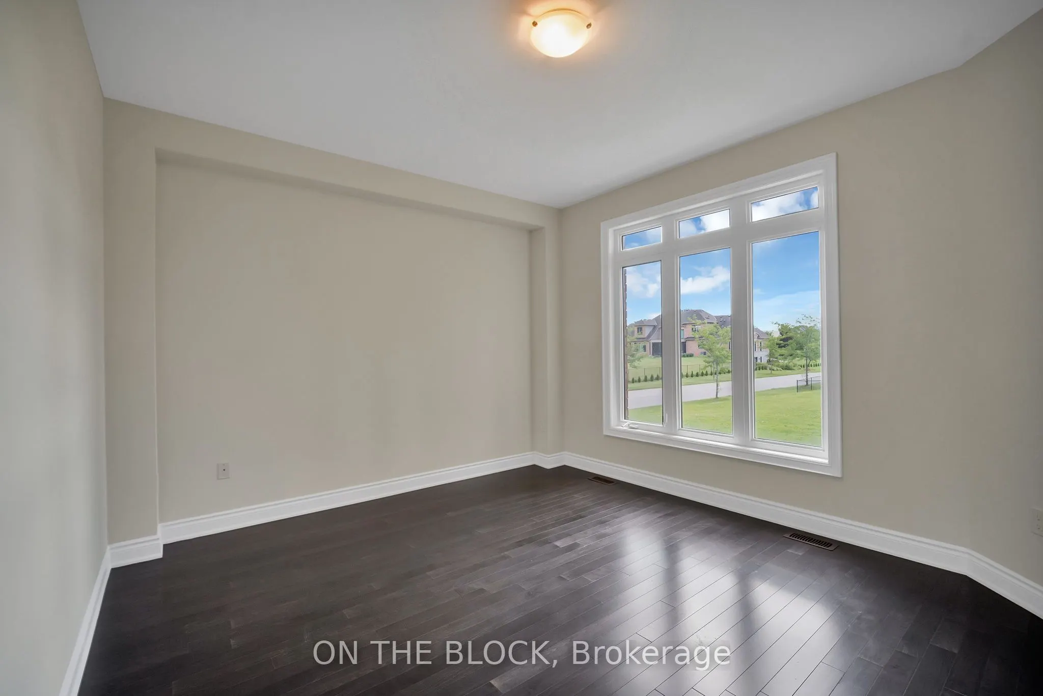 24 Whitewood Drive