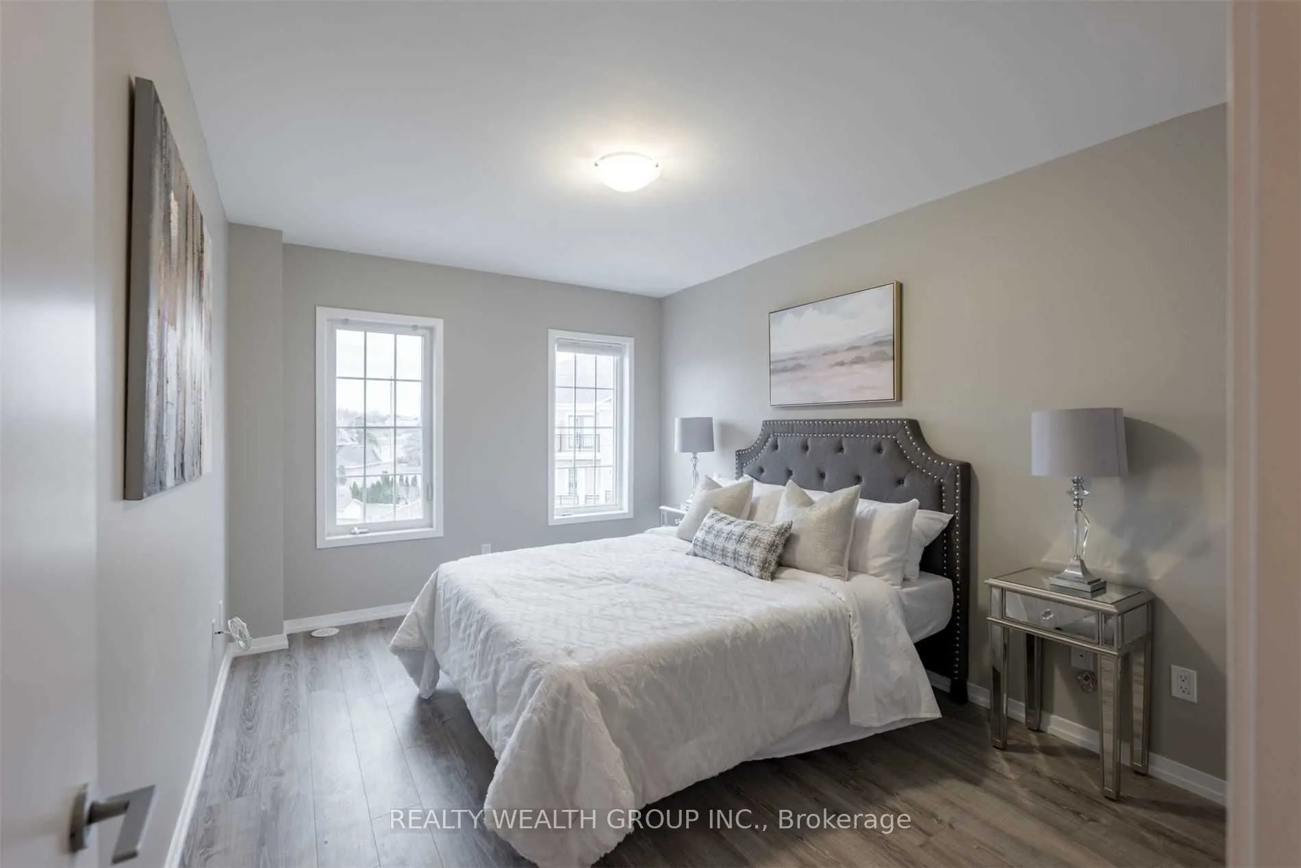 26 Bruce Street #12