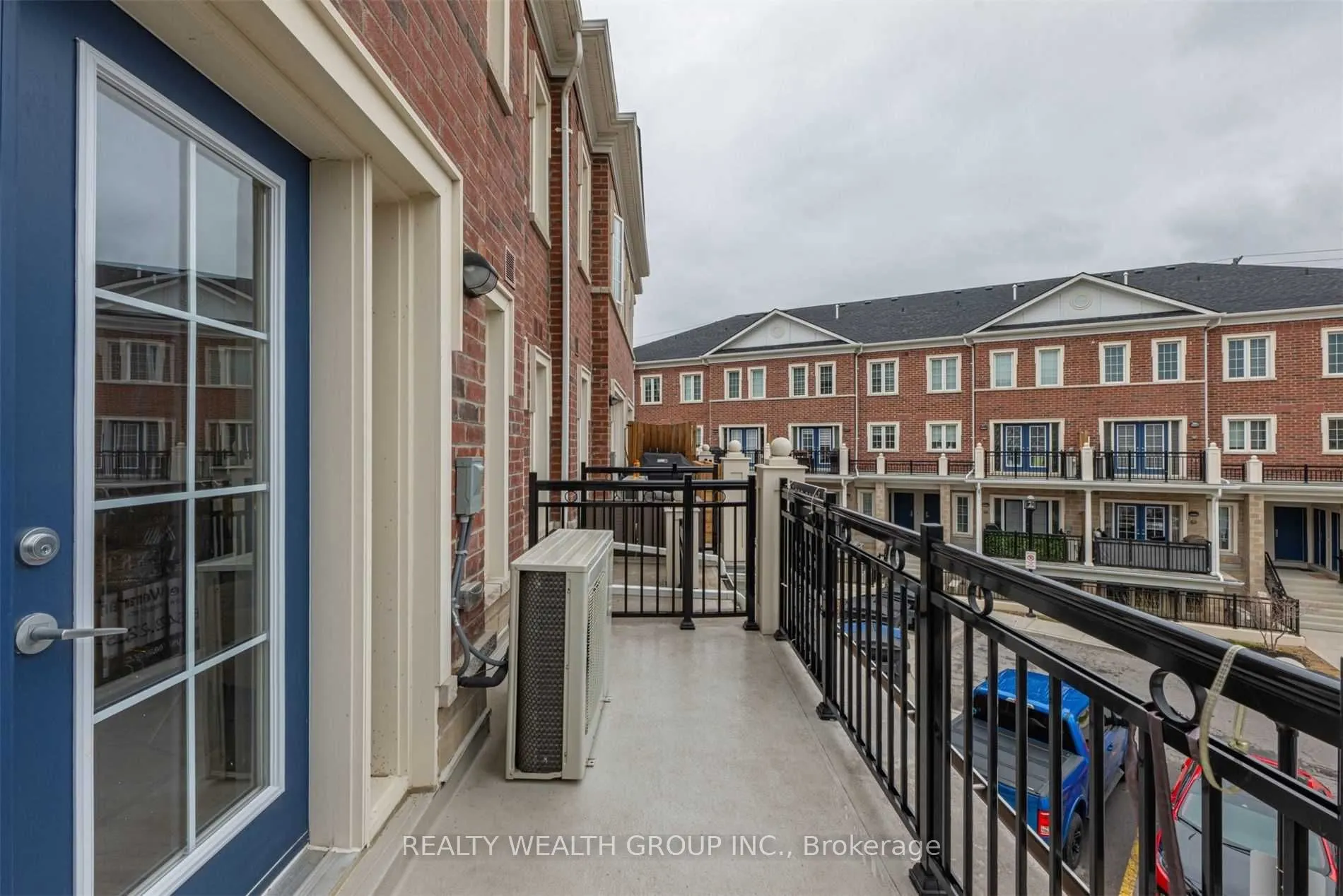 26 Bruce Street #12