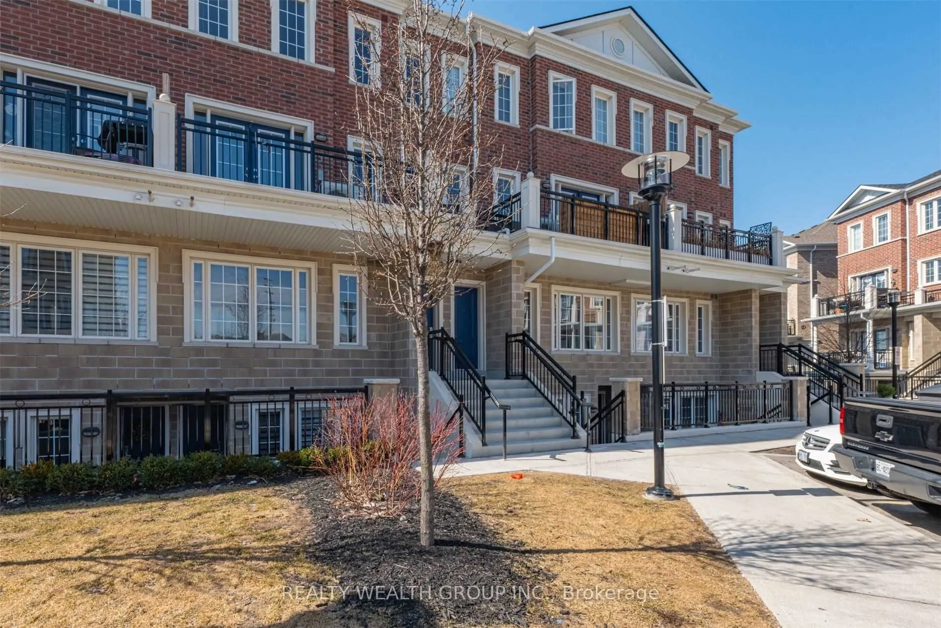 26 Bruce Street #12