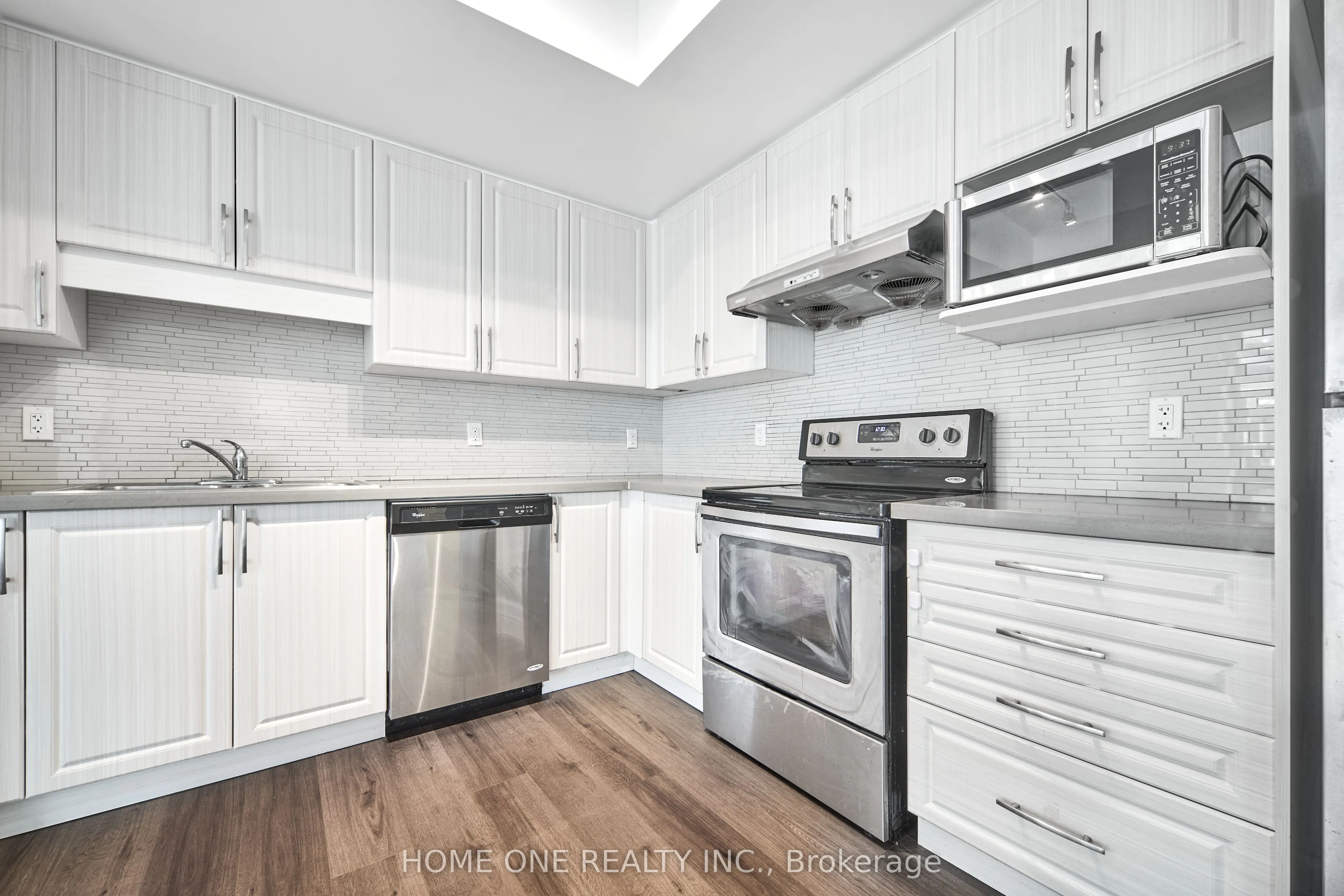 99 South Town Centre Boulevard #1018