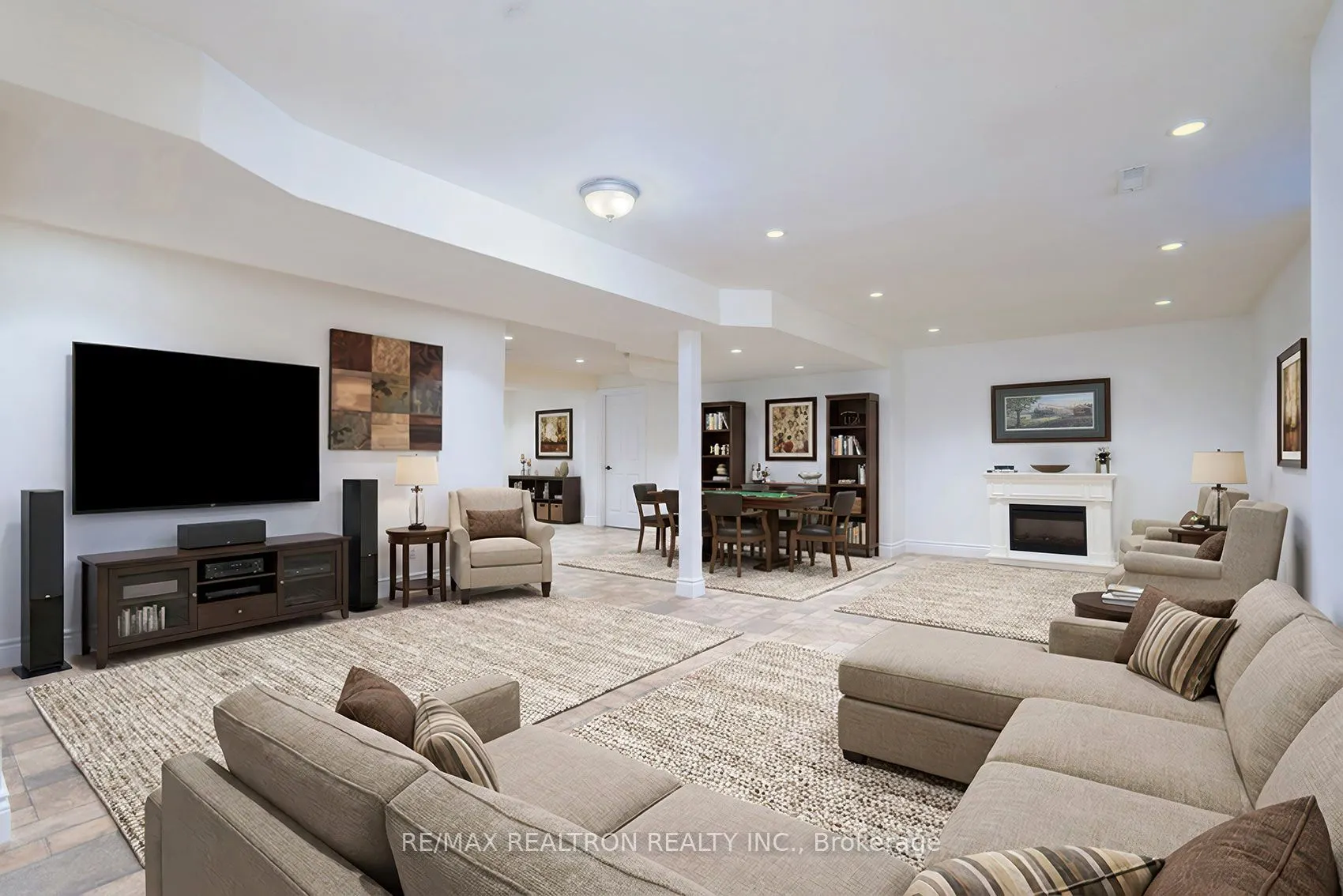14 Hagen Hollow