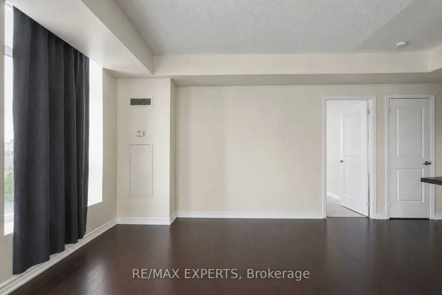 9225 Jane Street #614