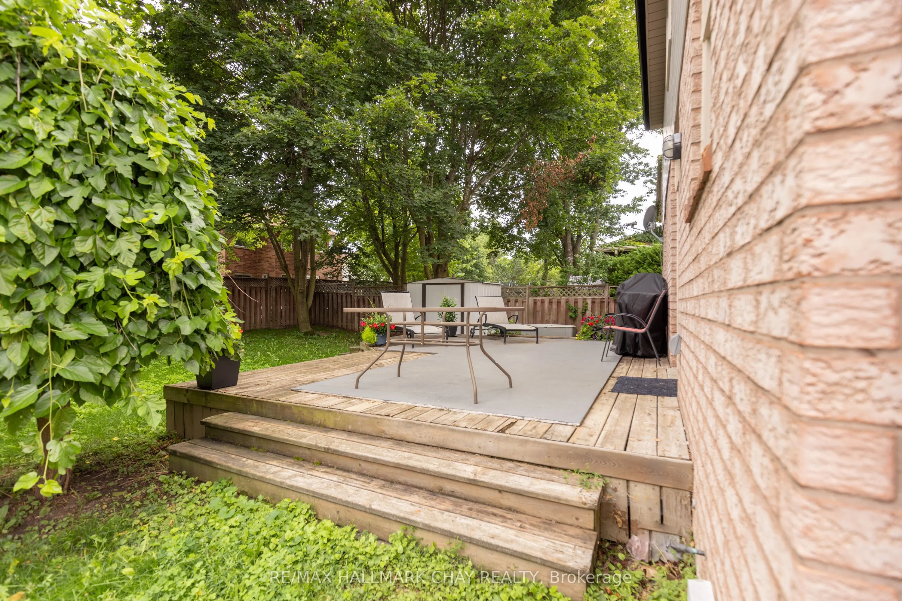 11 Dugdale Avenue