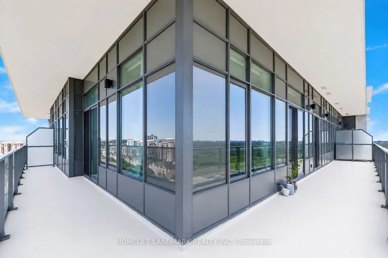 325 South Park Road #325-PH9
