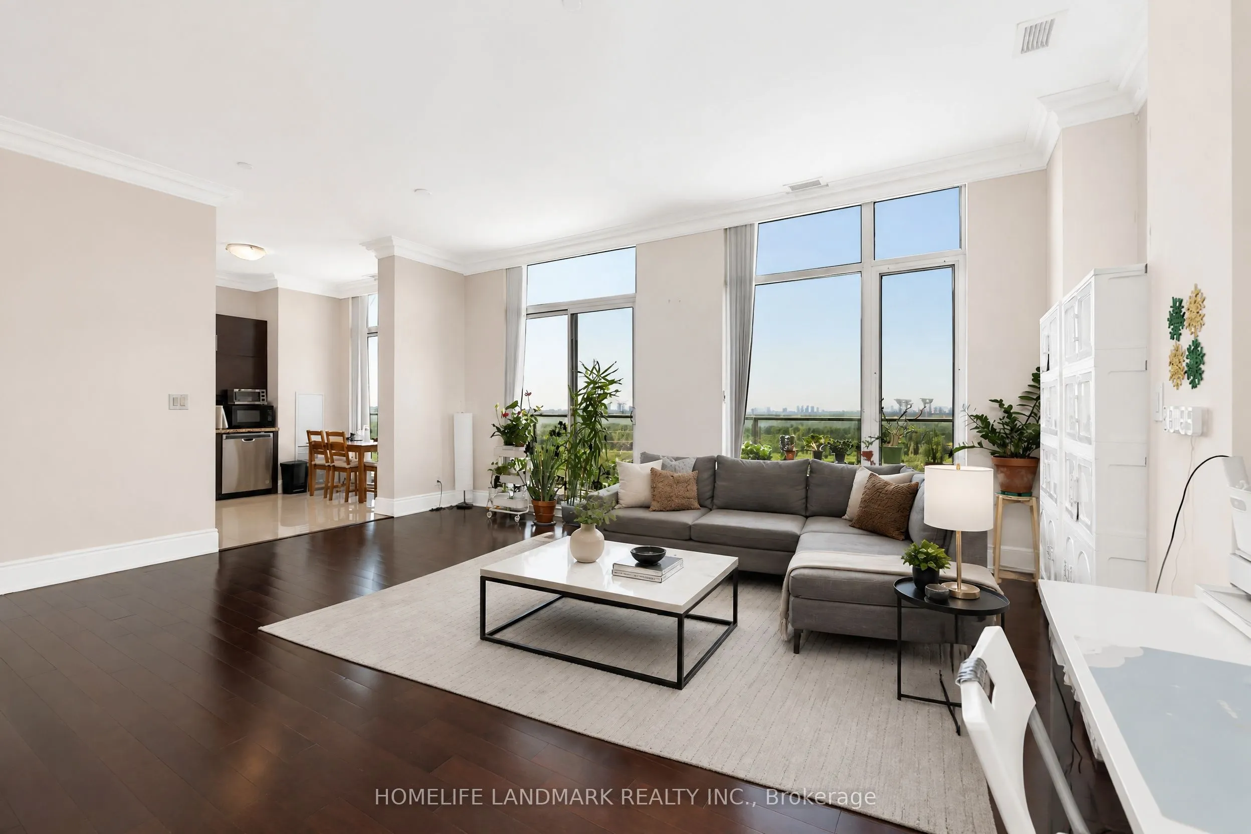 325 South Park Road #325-PH9