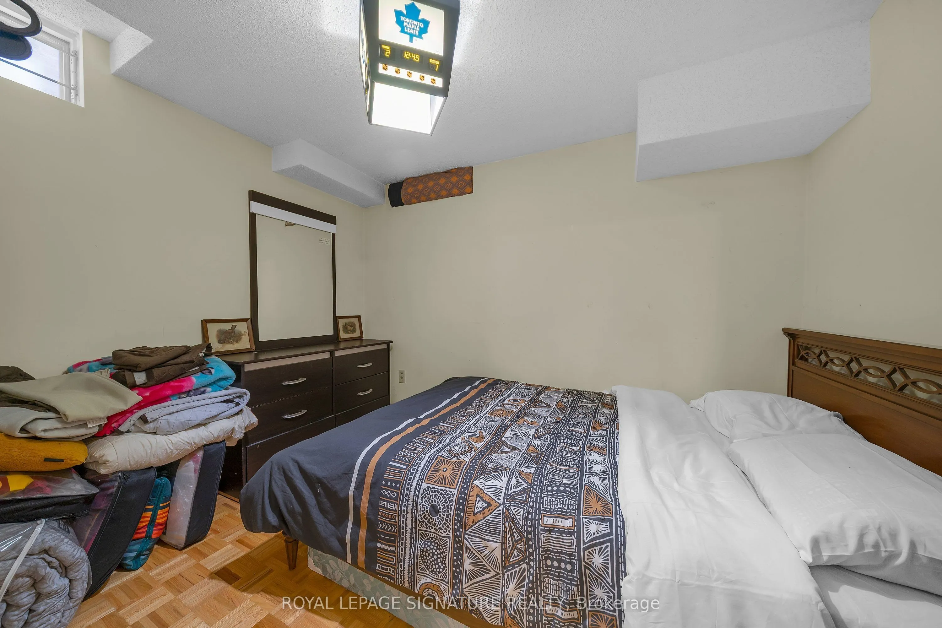 107 Roxborough Lane