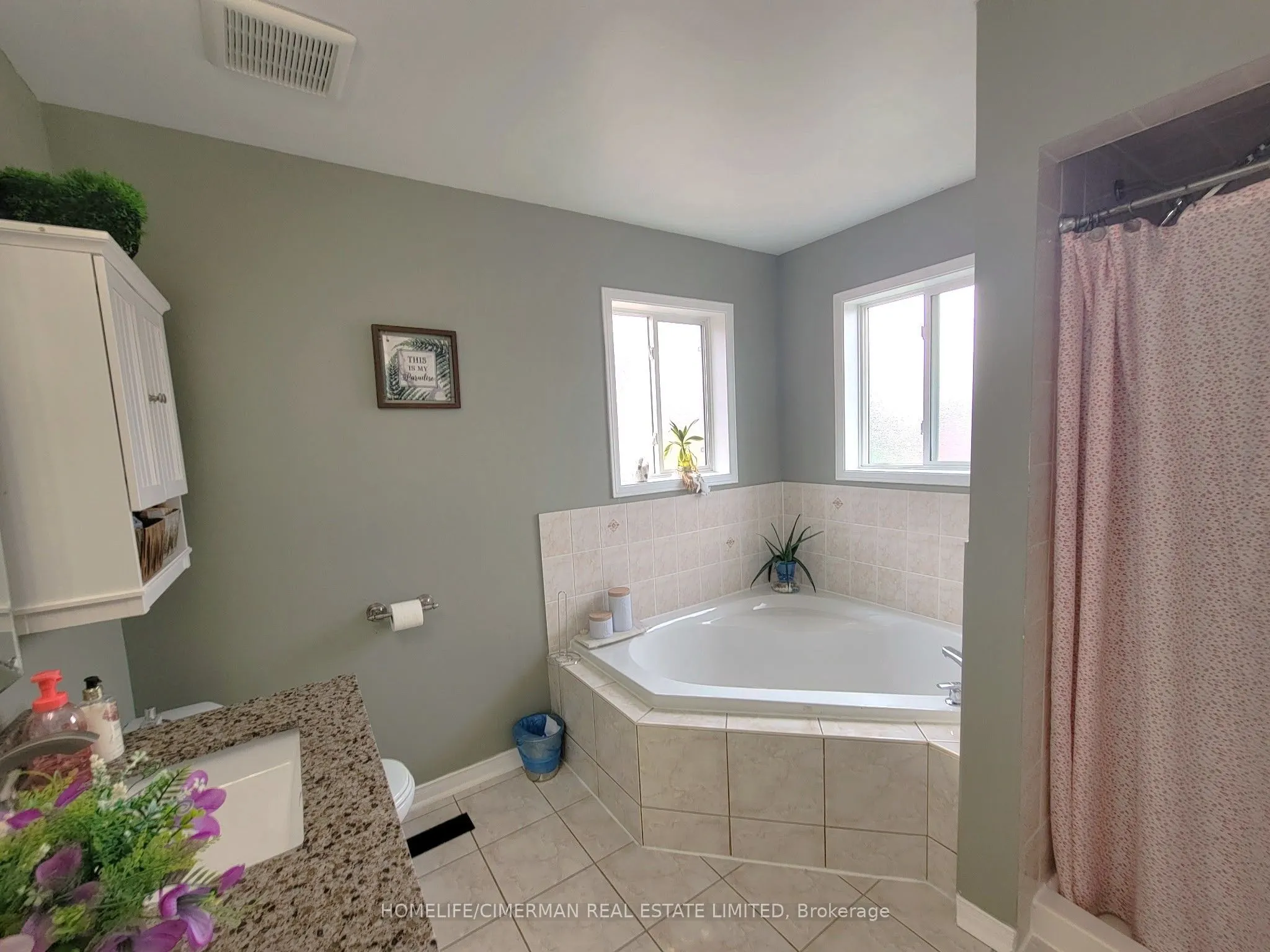 256 Mcbride Crescent