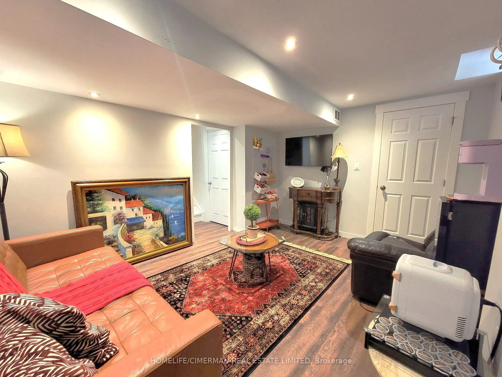 256 Mcbride Crescent