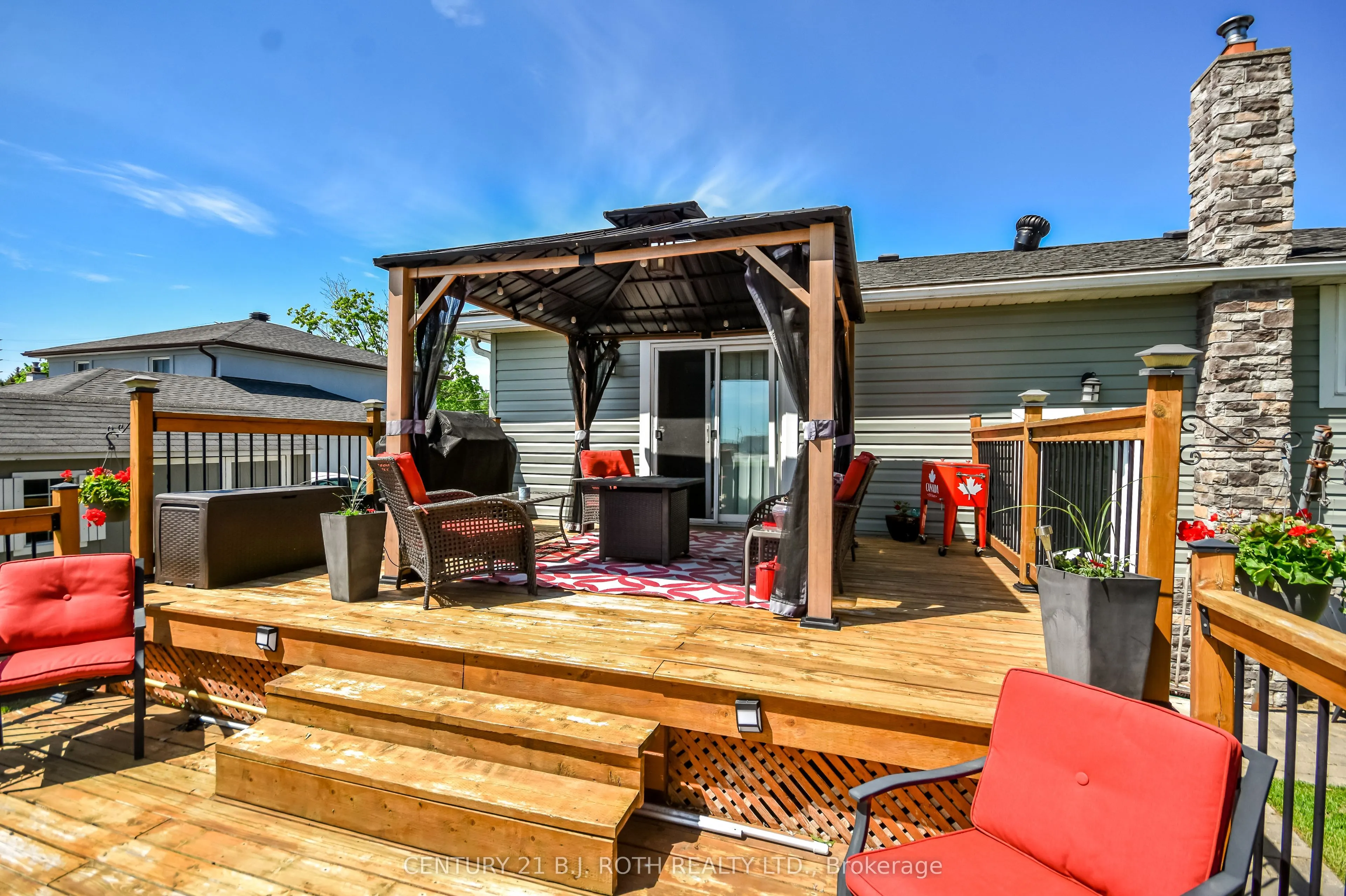 671 Simcoe Road