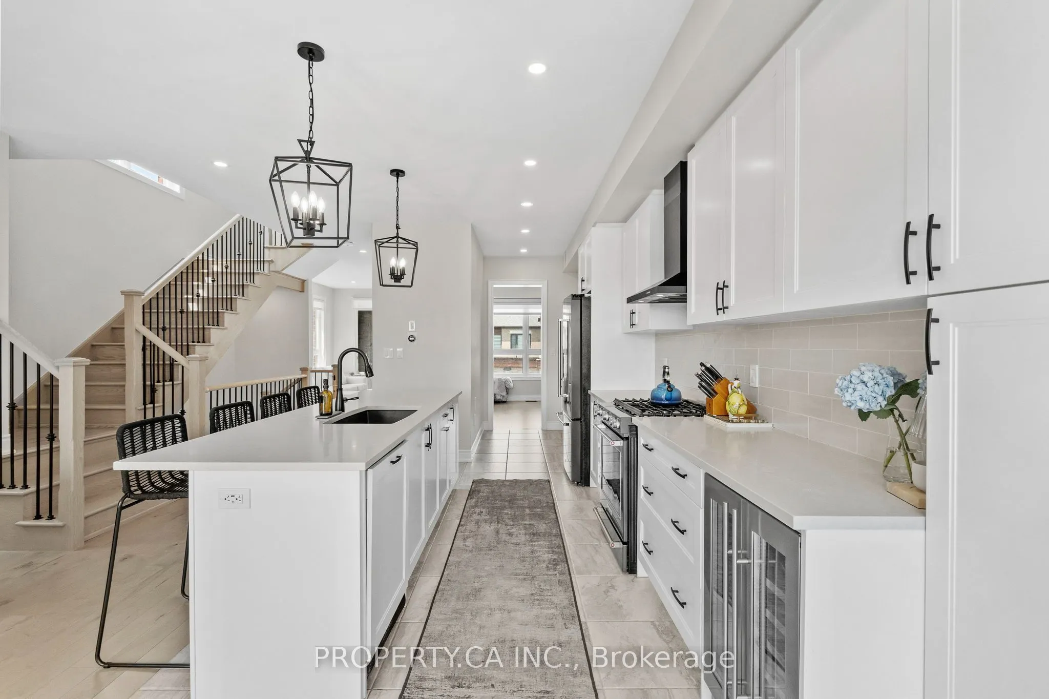 556 New England Court