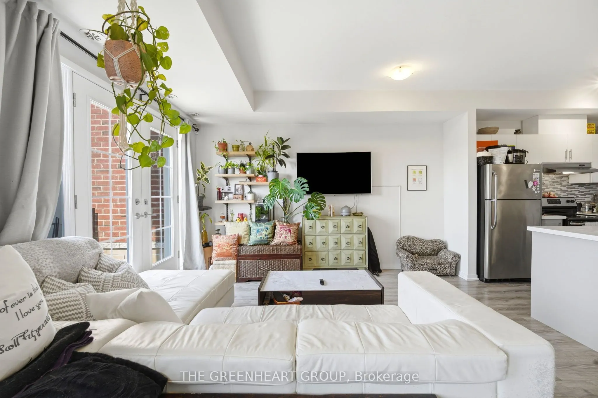 26 Bruce Street #C28