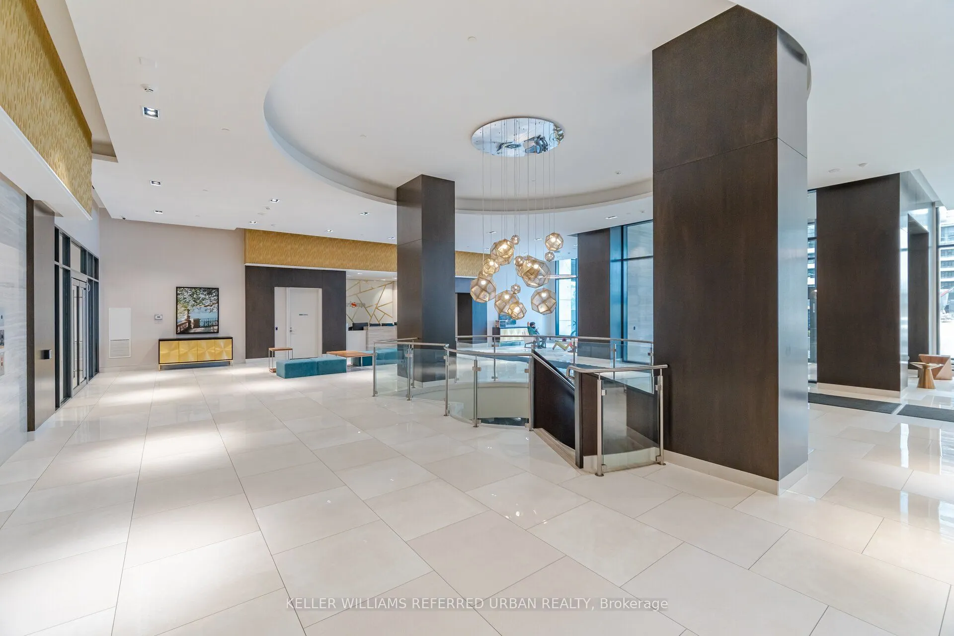 9000 Jane Street #1115
