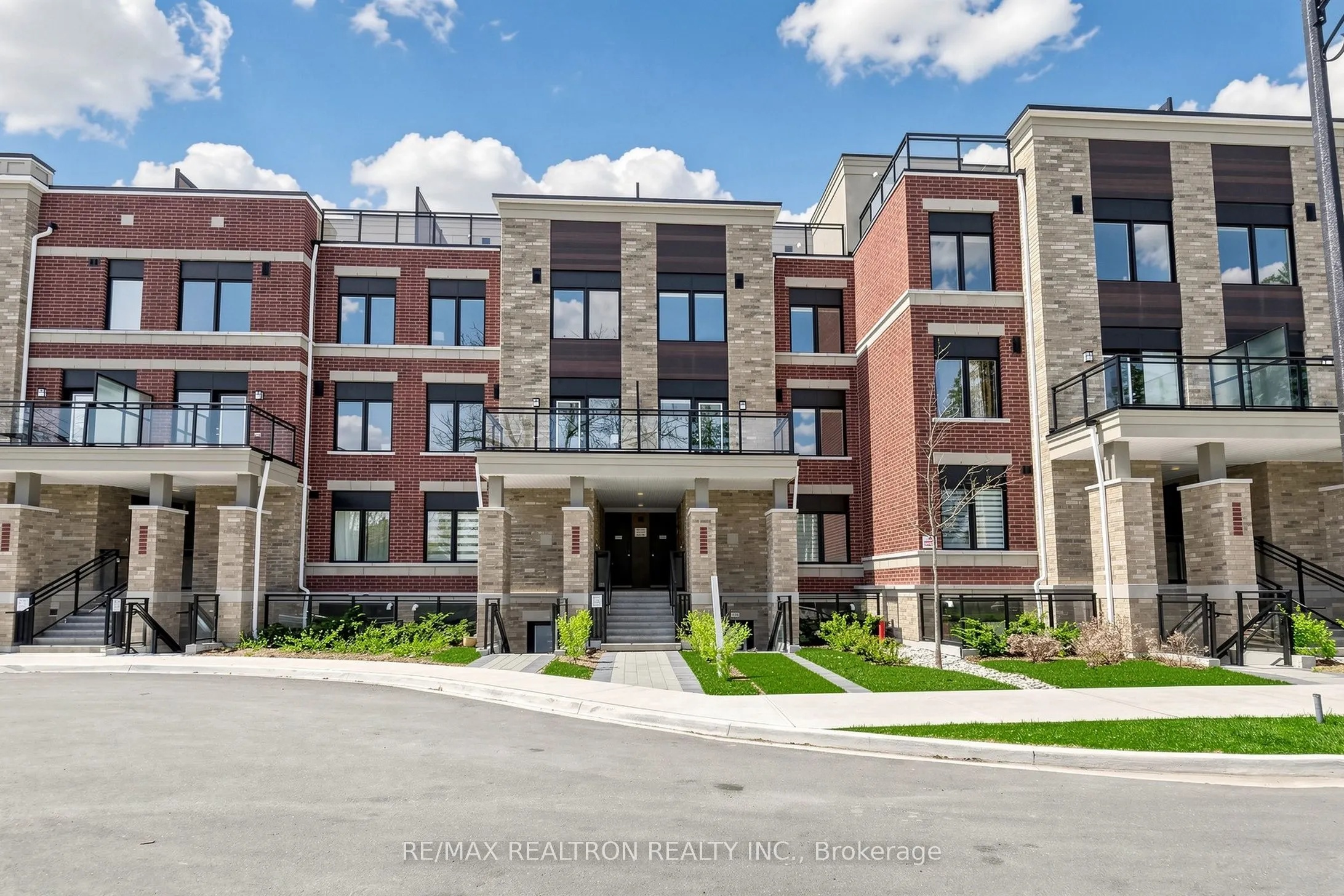 60 Elizabeth Street #3405