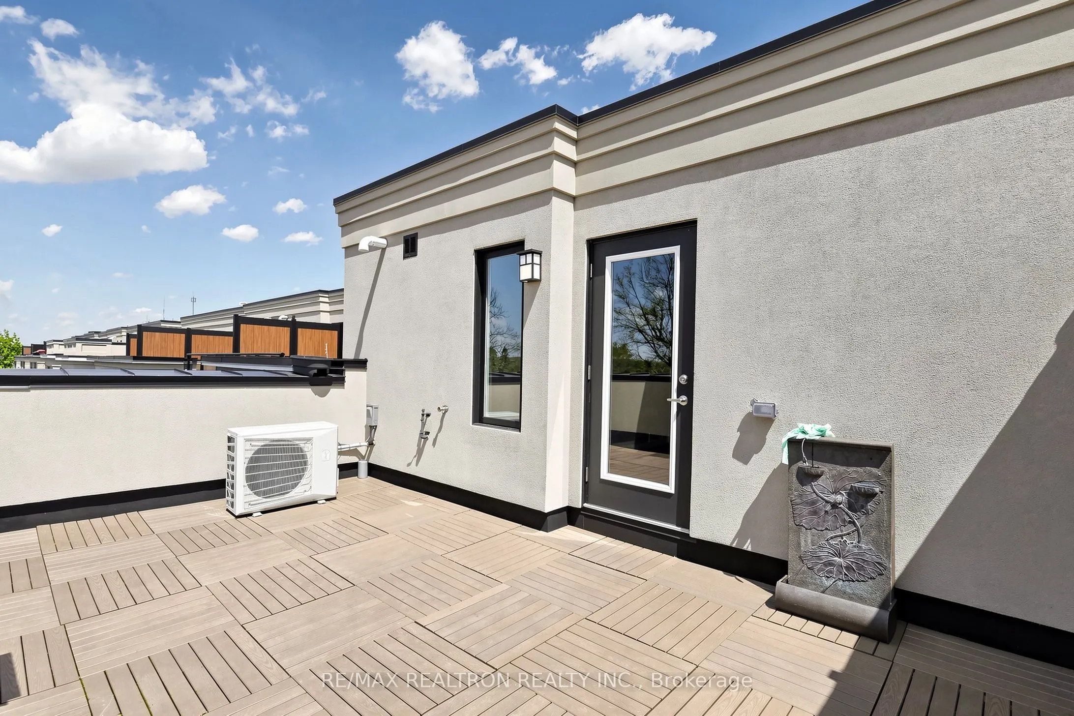 60 Elizabeth Street #3405