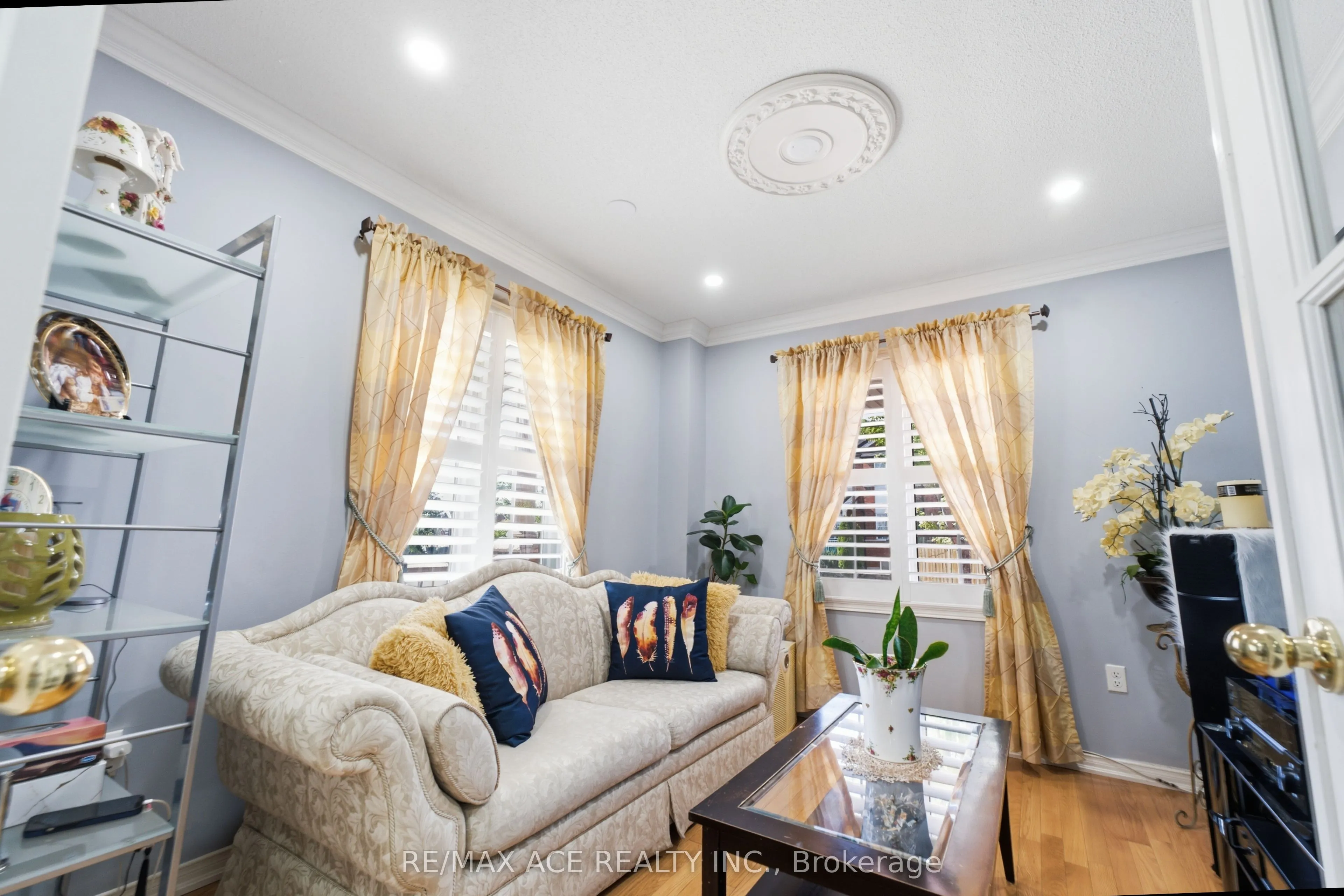 58 Andriana Crescent