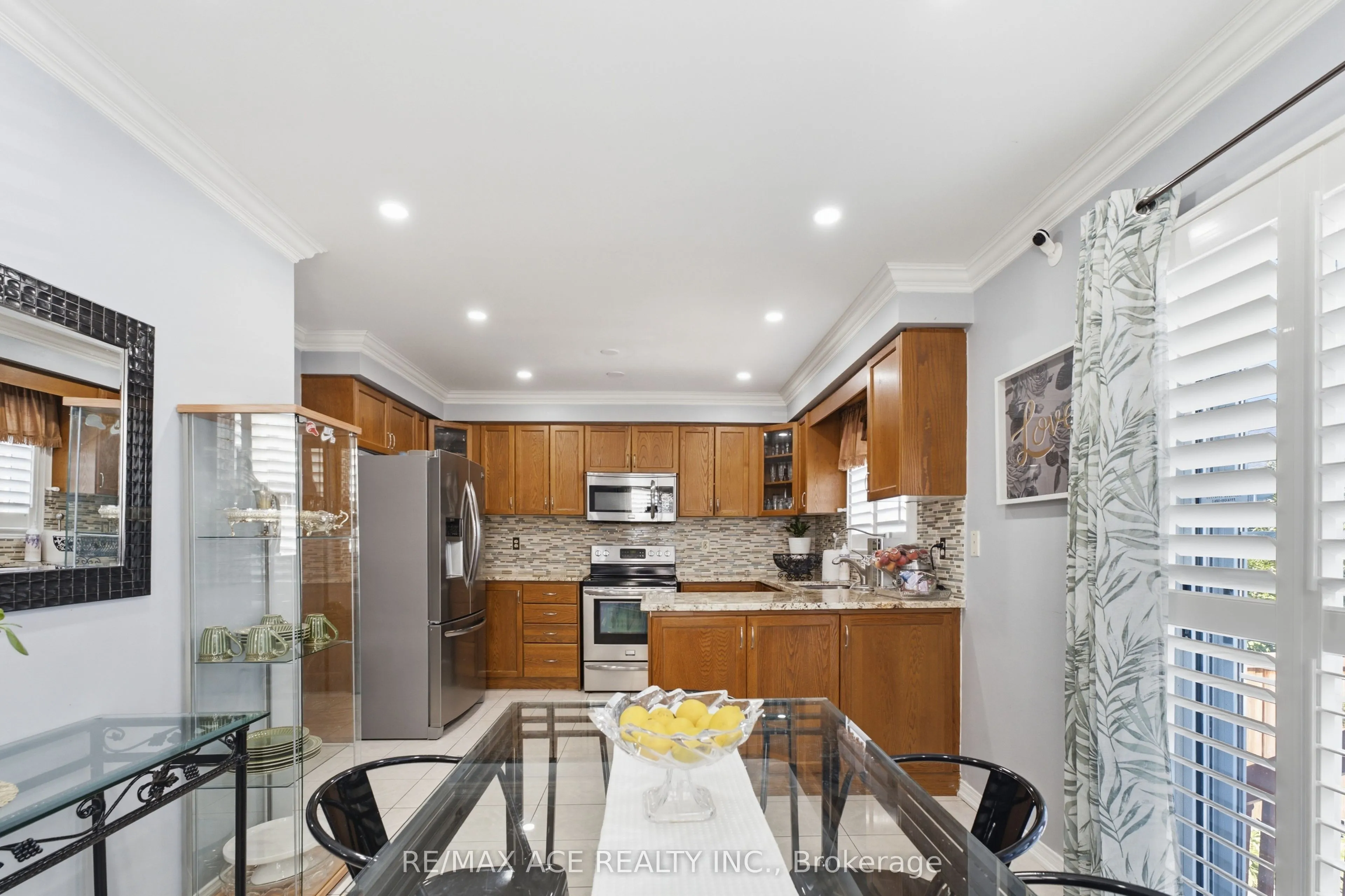 58 Andriana Crescent