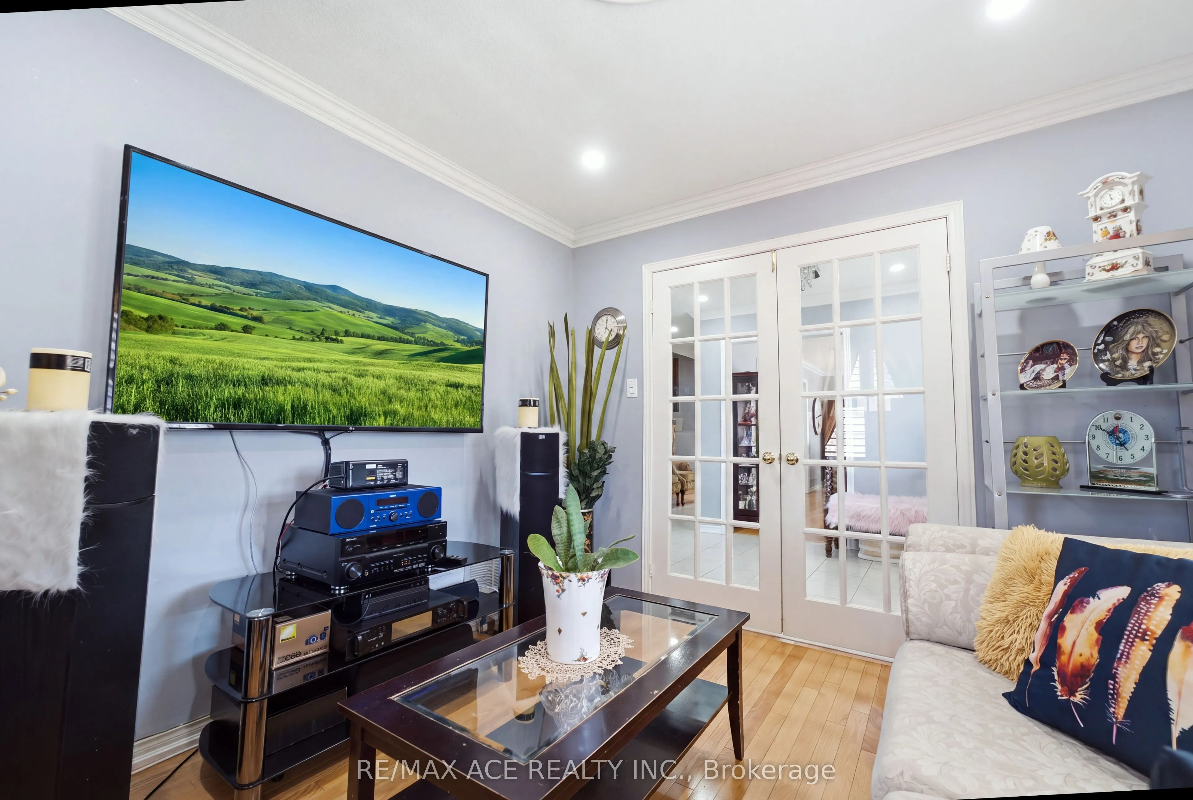 58 Andriana Crescent