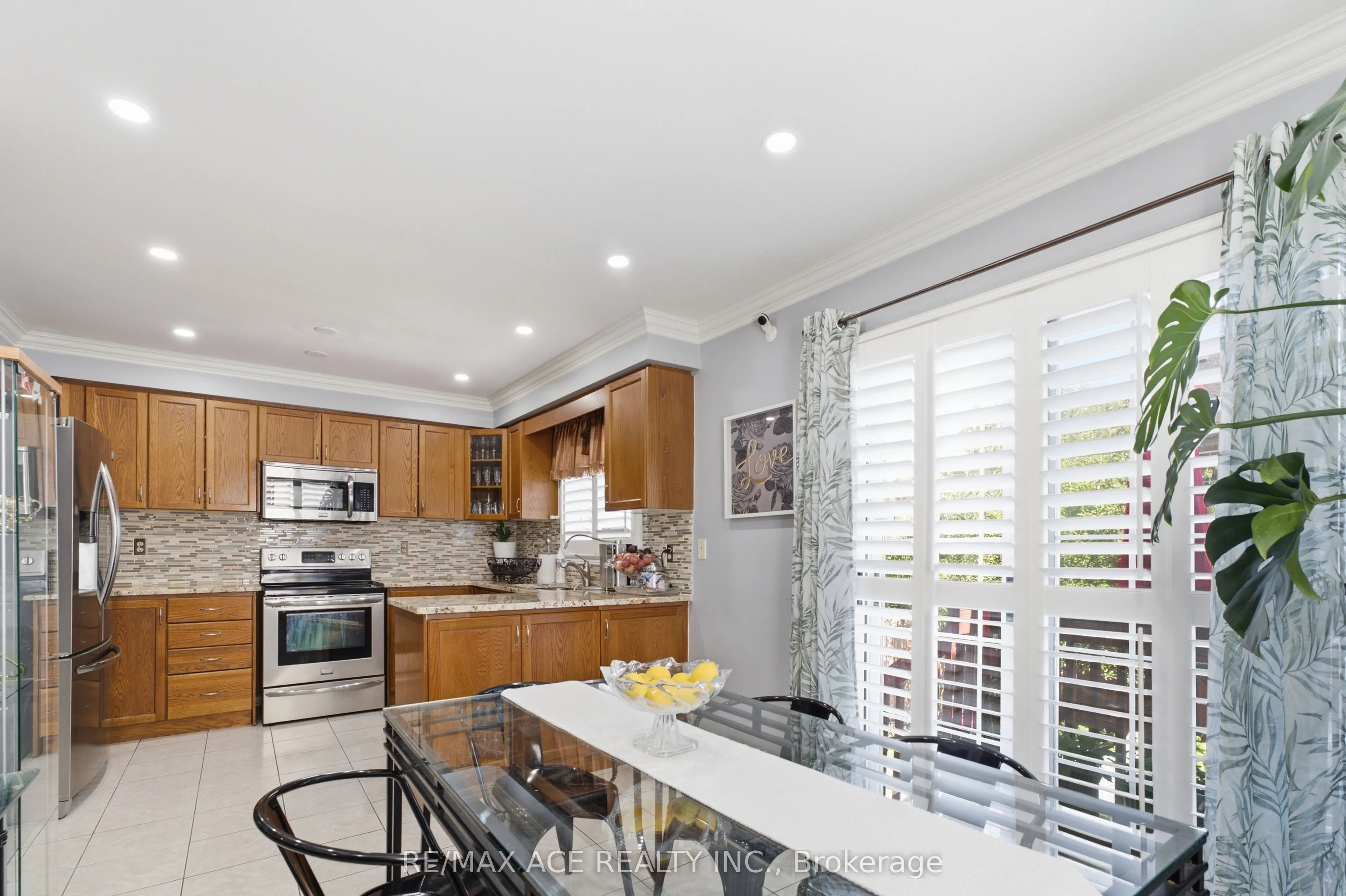 58 Andriana Crescent