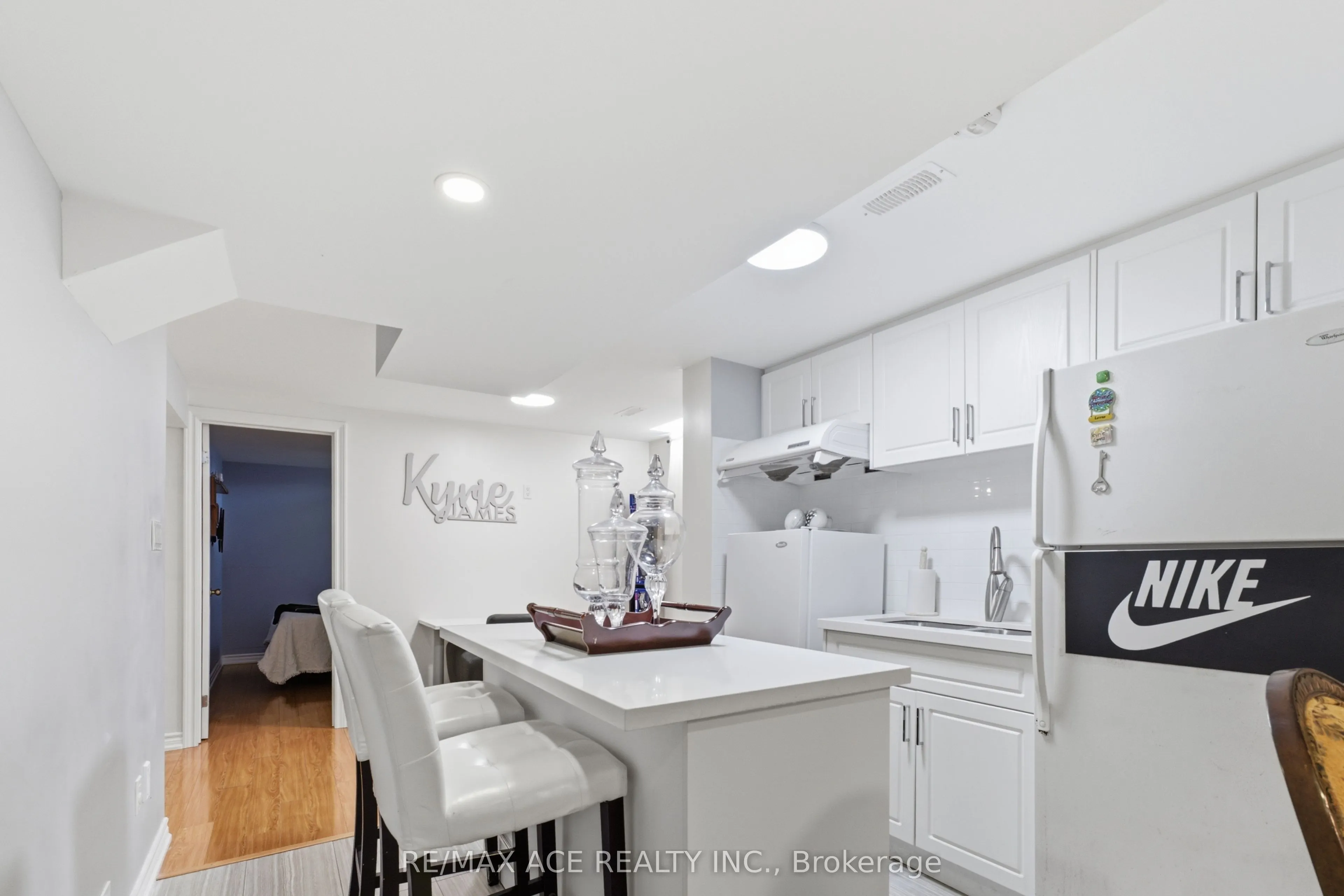 58 Andriana Crescent