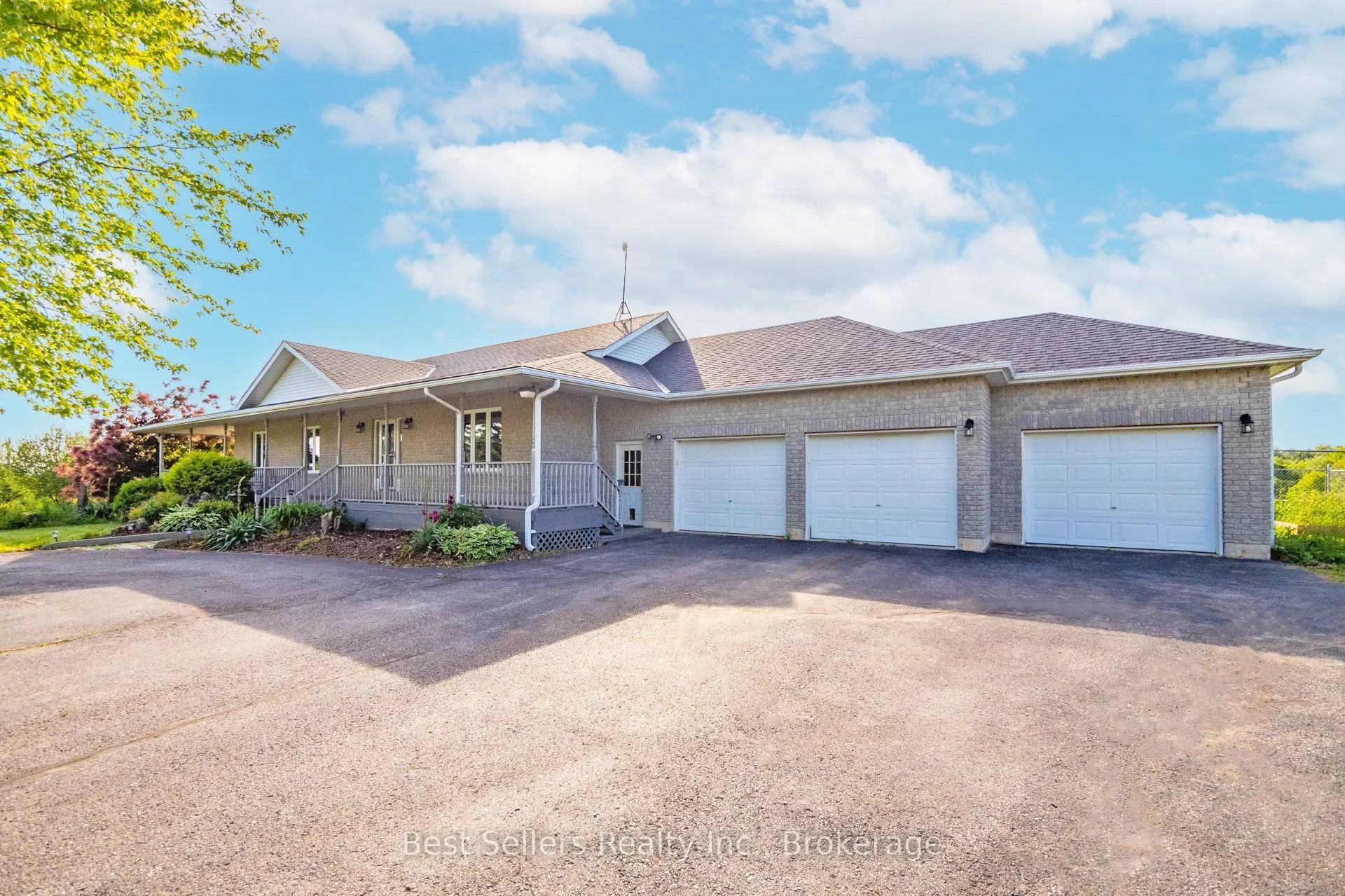 14 Pioneer Ridge Court